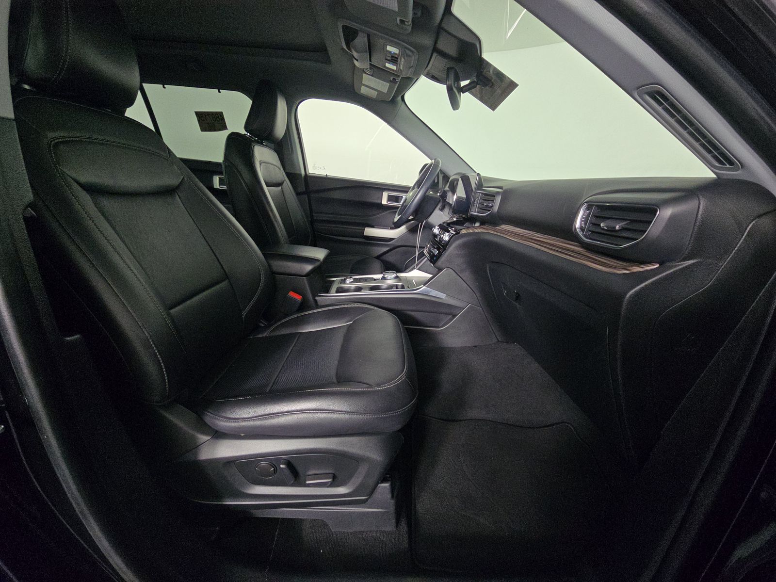 2022 Ford Explorer Hybrid Limited AWD