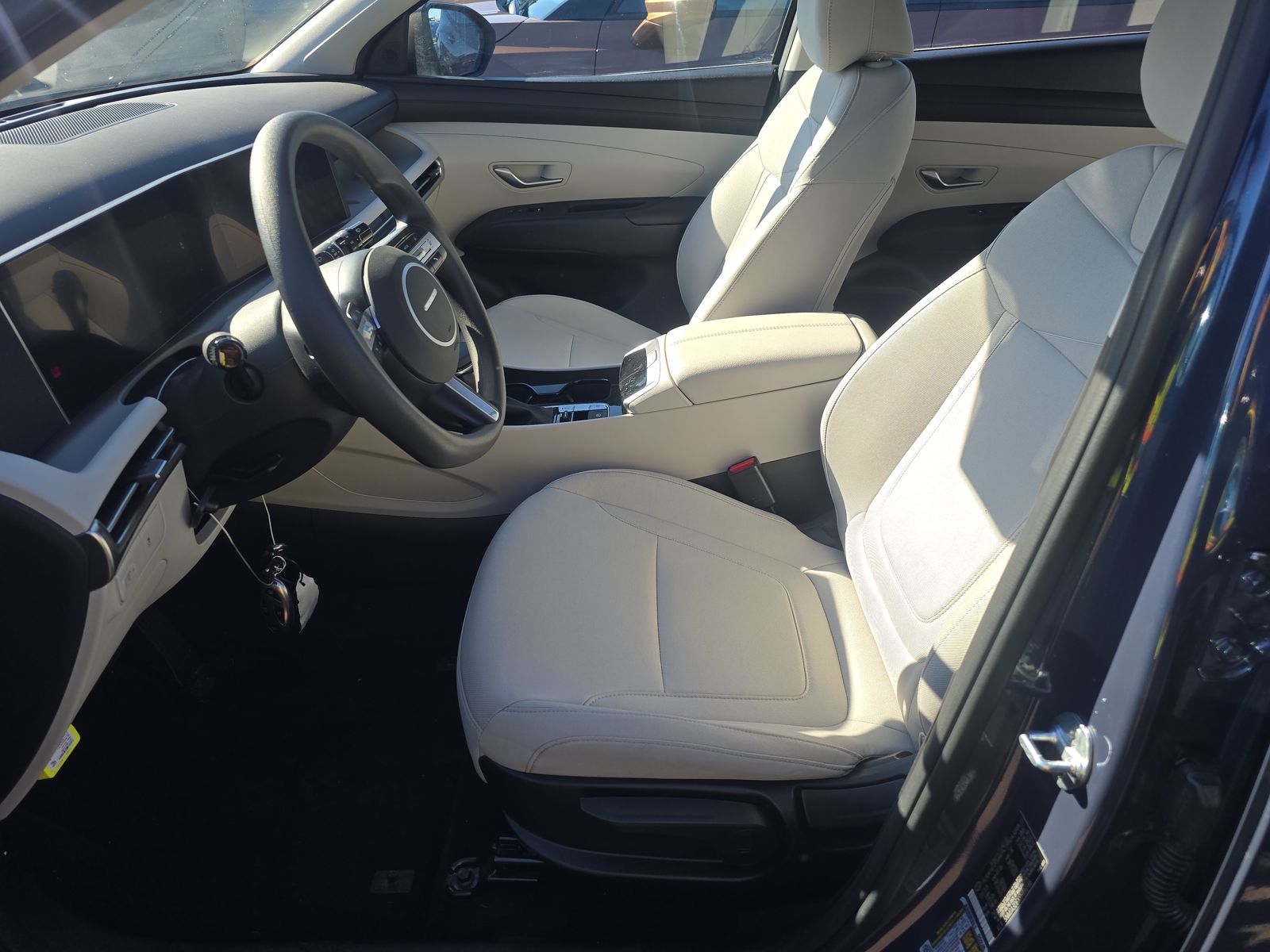 2025 Hyundai Tucson SE FWD