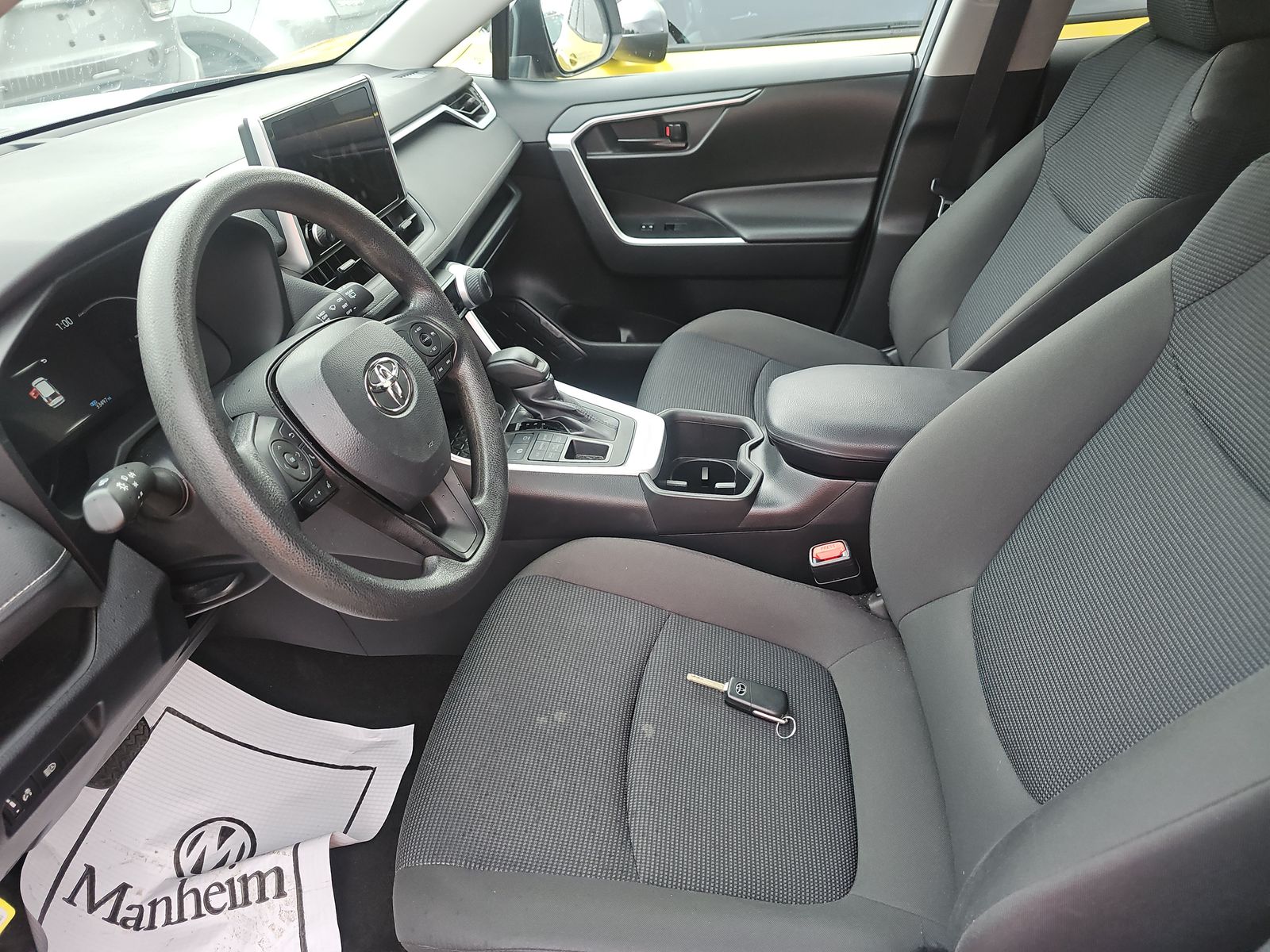 2024 Toyota RAV4 LE AWD