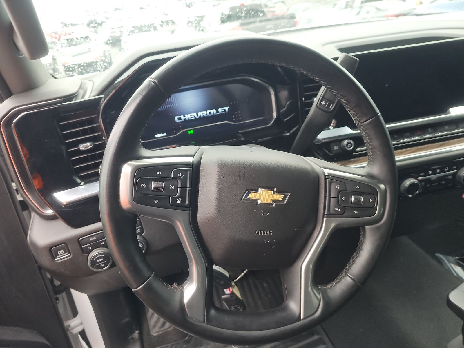 2025 Chevrolet Silverado 1500 LT AWD