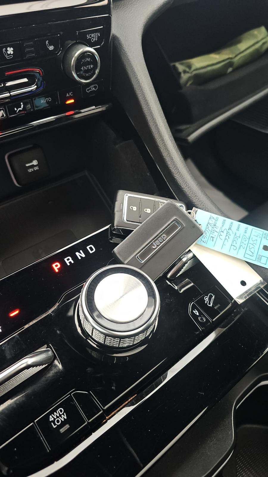 2022 Jeep Grand Cherokee Overland AWD