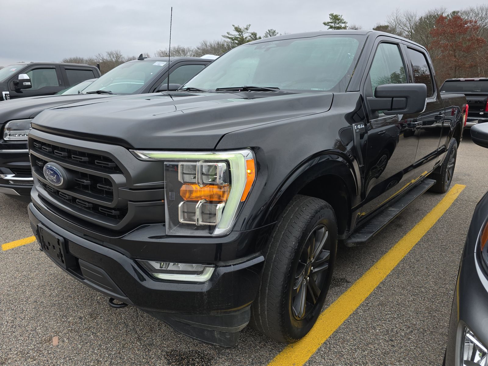 2022 Ford F-150 XLT AWD