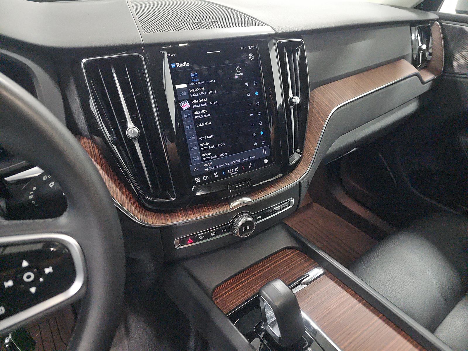 2023 Volvo XC60 B5 Plus AWD