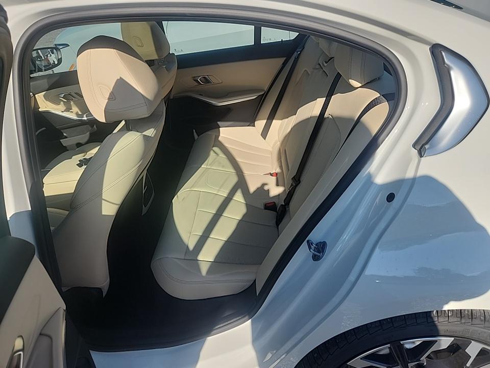 2025 BMW 3 Series 330i xDrive AWD