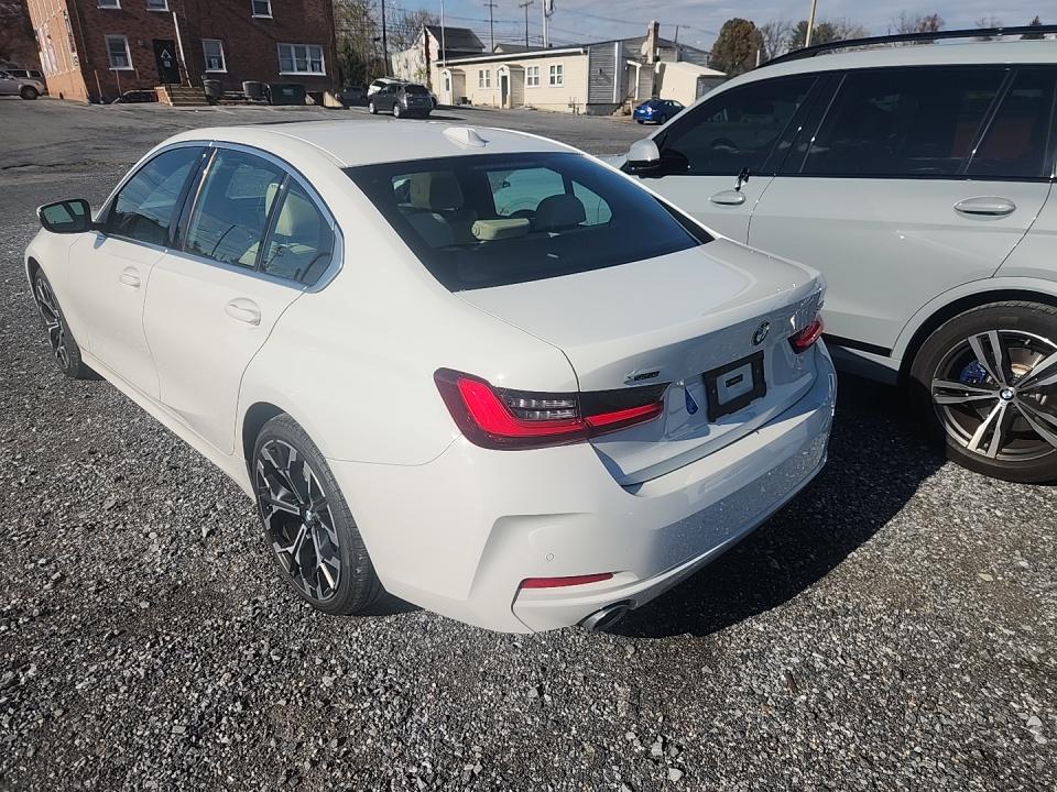 2025 BMW 3 Series 330i xDrive AWD