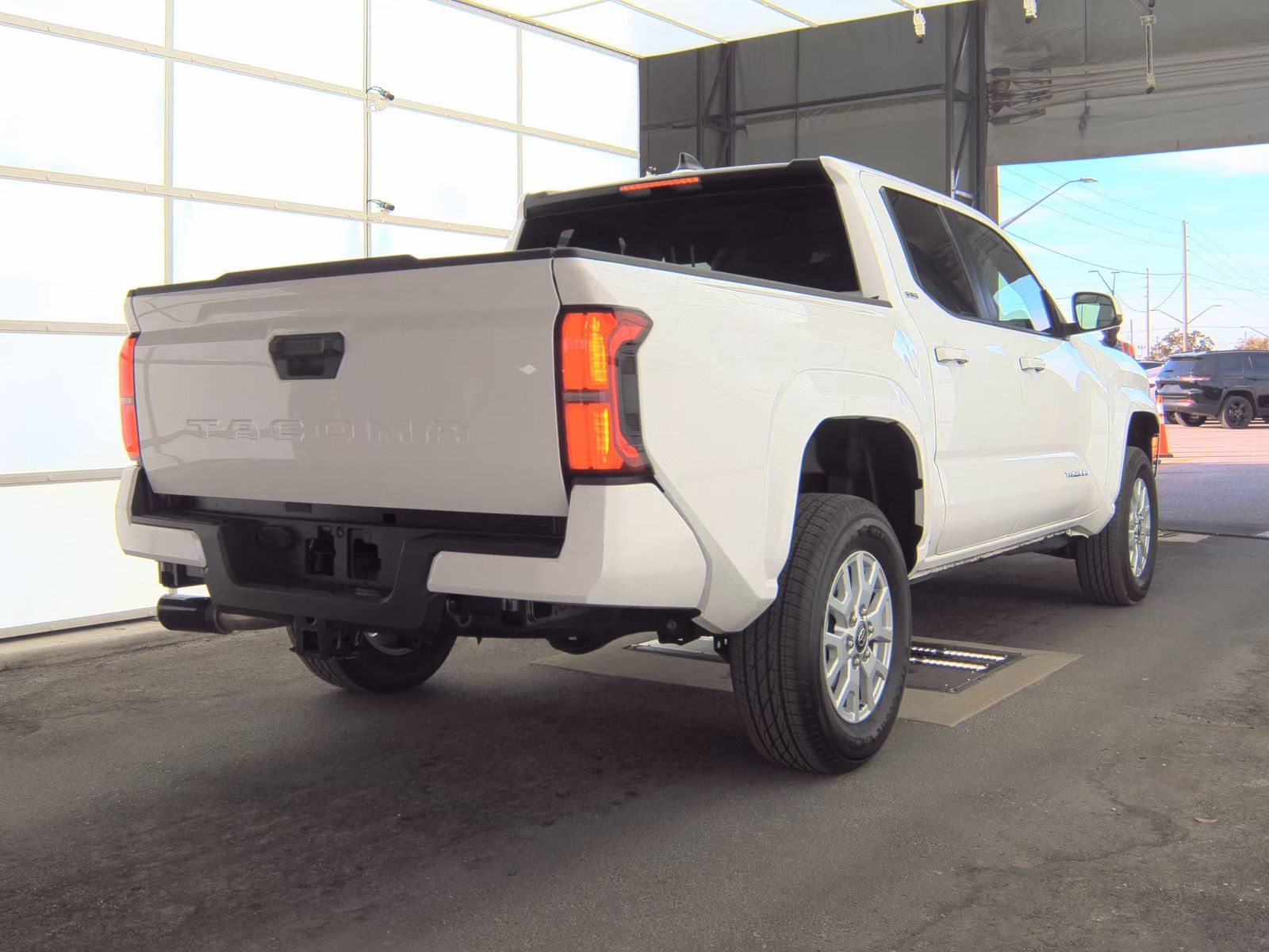 2024 Toyota Tacoma SR5 FWD