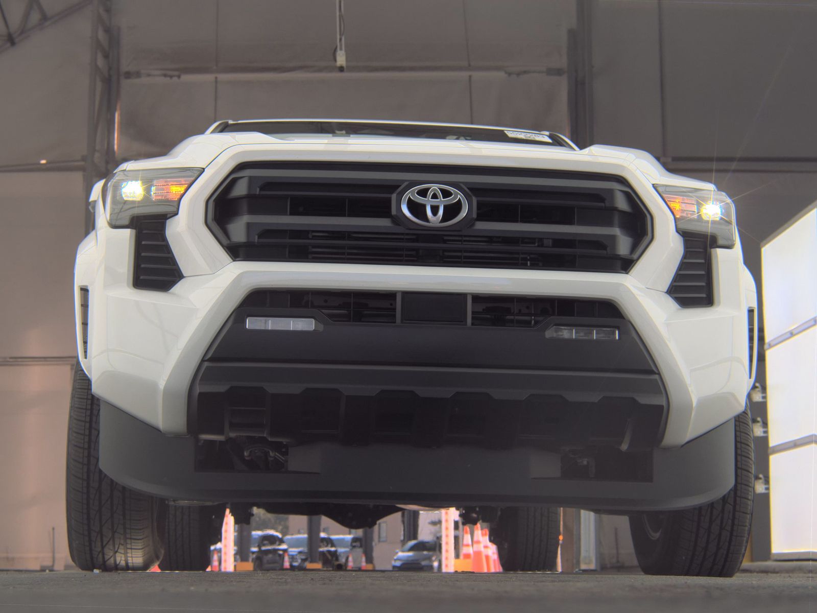 2024 Toyota Tacoma SR5 FWD