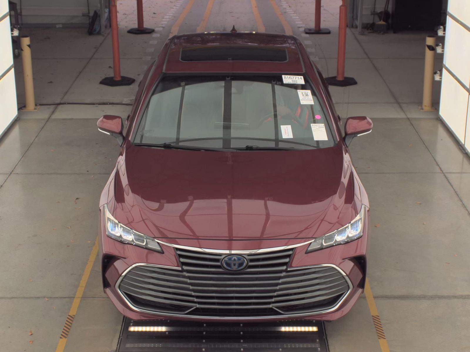 2019 Toyota Avalon Hybrid XLE FWD