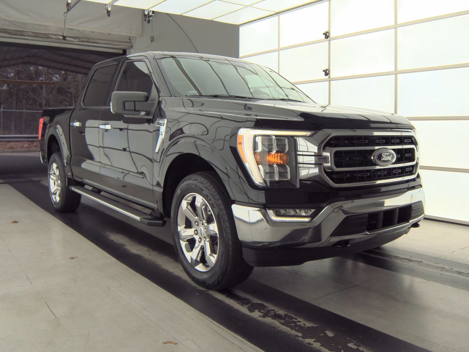 2022 Ford F-150 XLT AWD