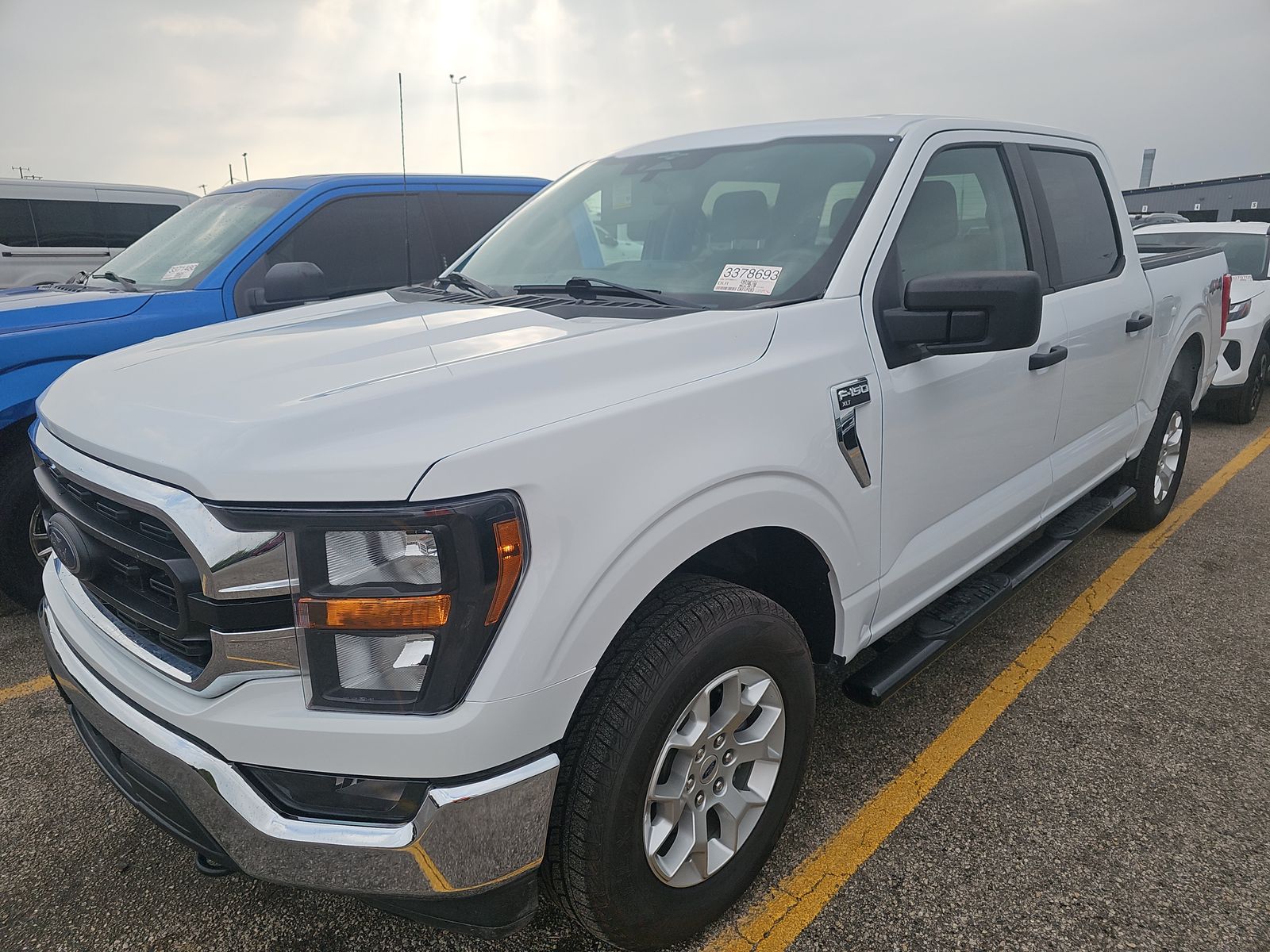 2023 Ford F-150 XLT AWD