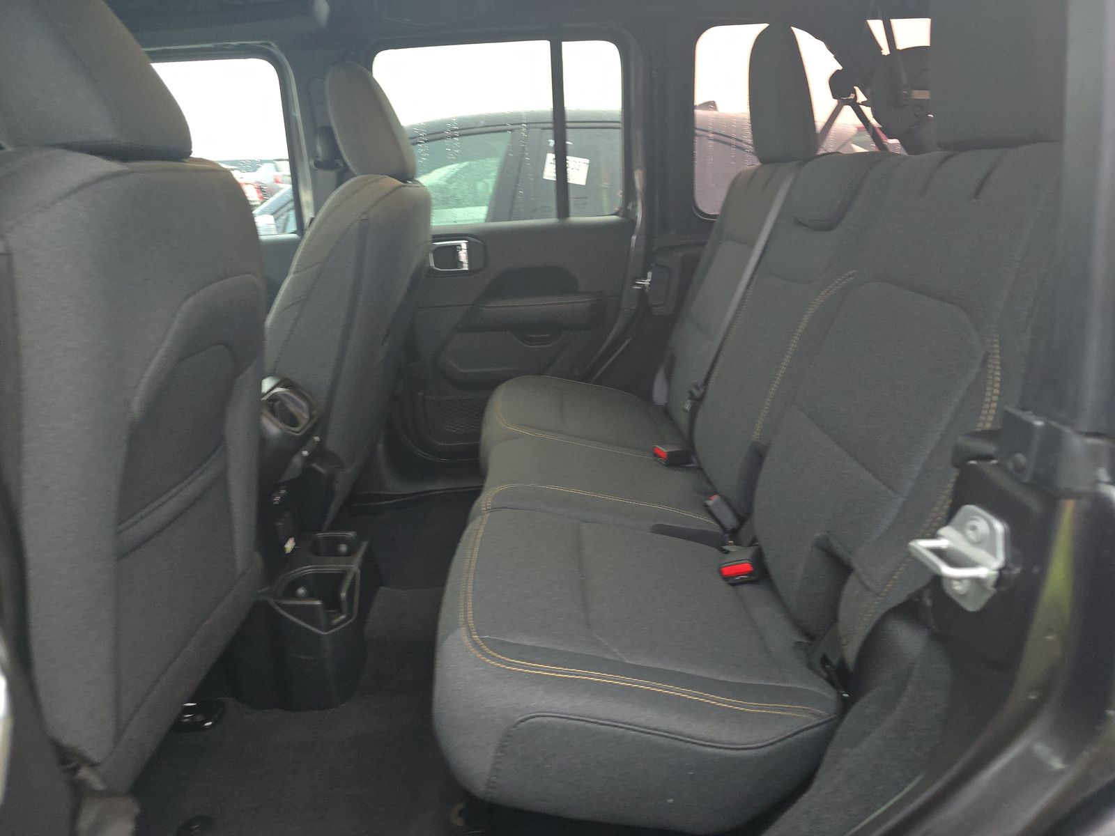 2024 Jeep Wrangler Sahara AWD