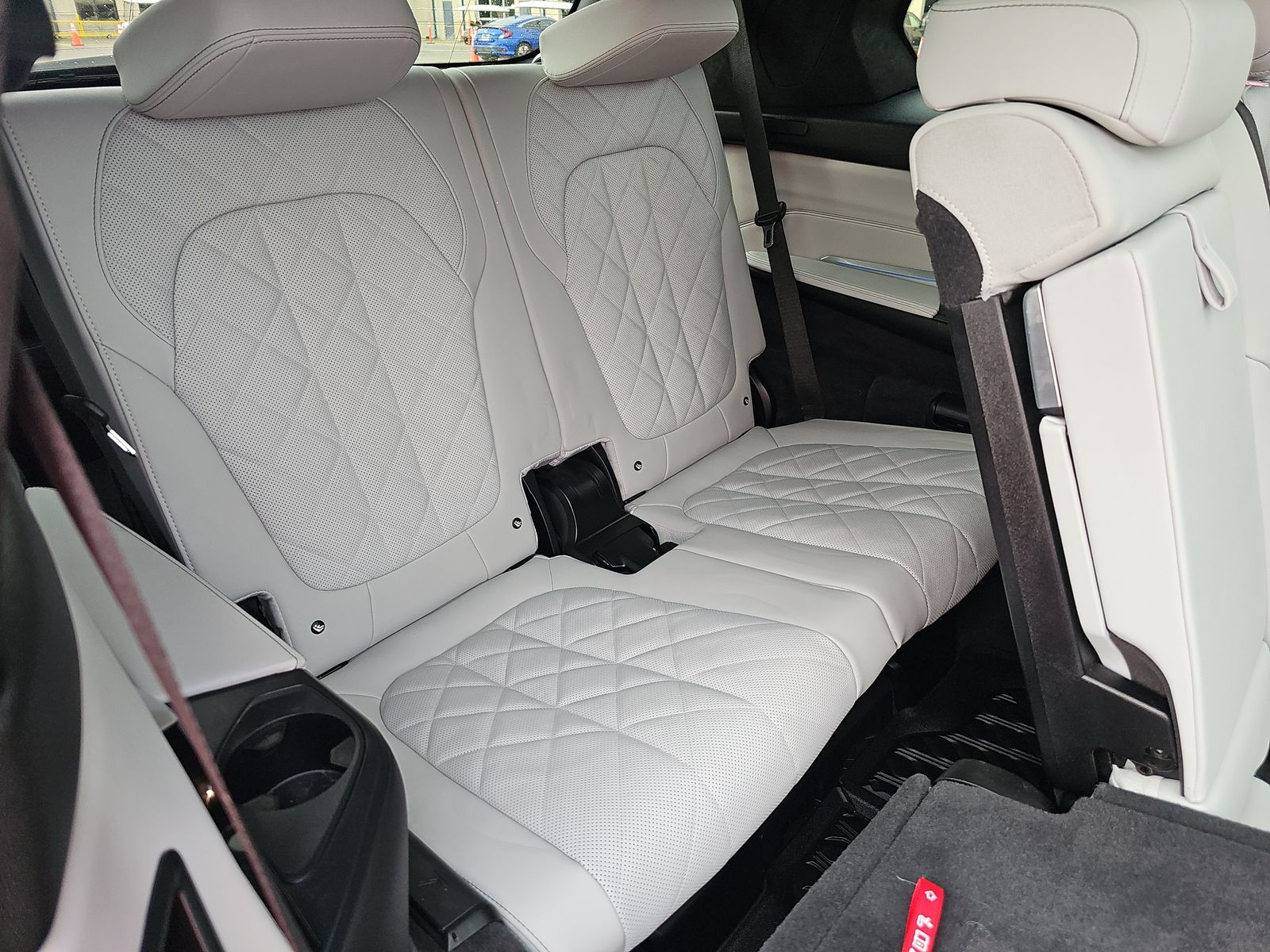 2023 BMW X7 xDrive40i AWD