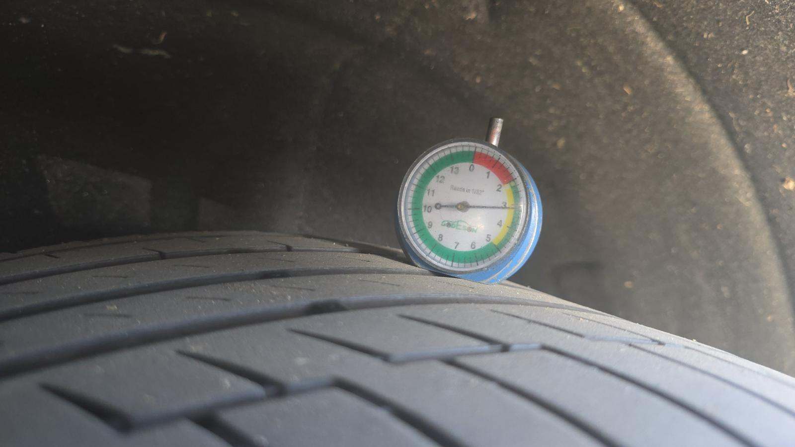 2023 BMW X7 M60i AWD