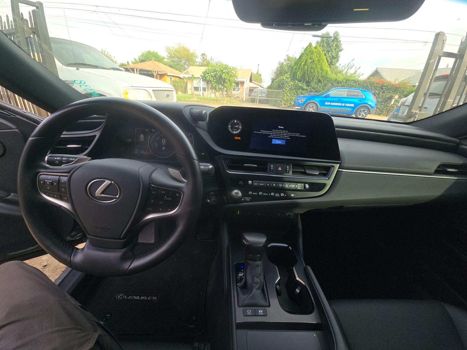 2025 Lexus ES ES 300h FWD