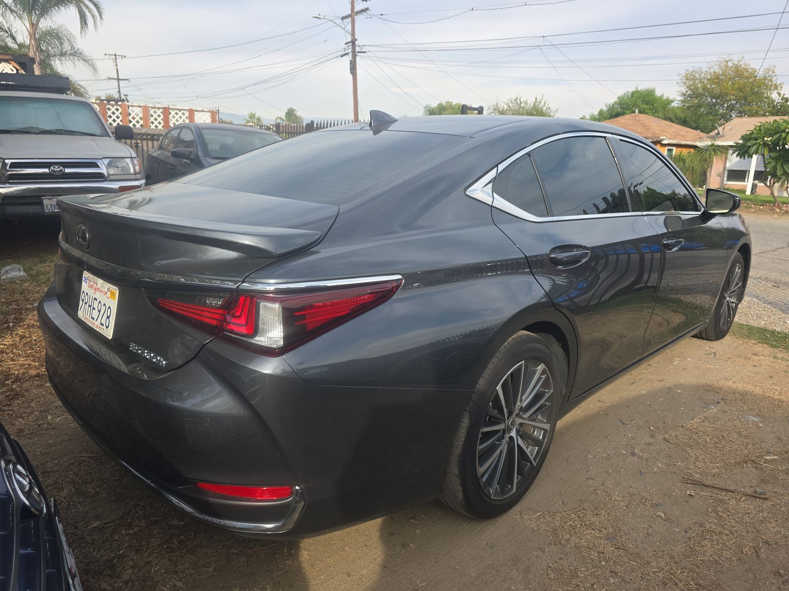 2025 Lexus ES ES 300h FWD