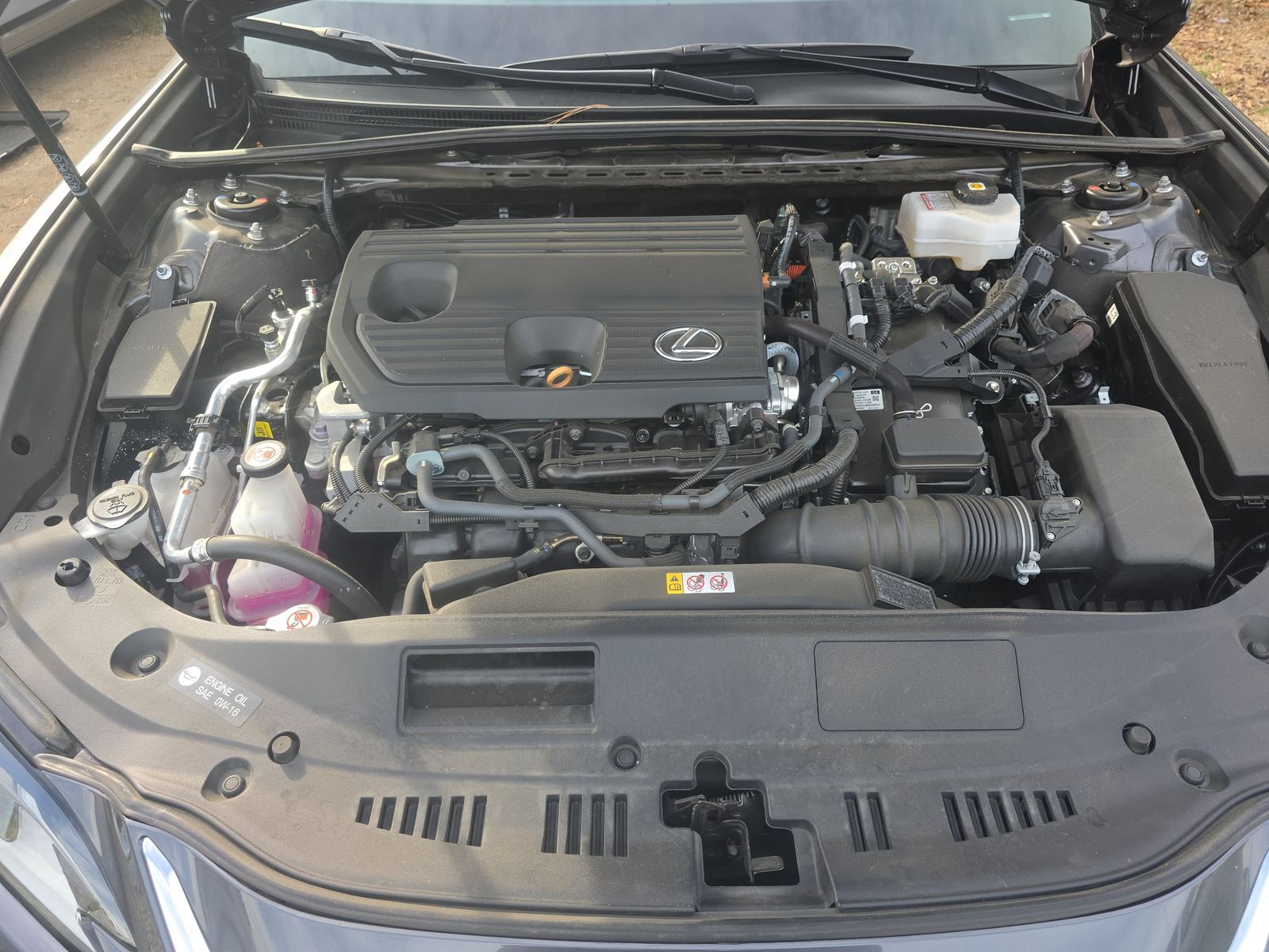 2025 Lexus ES ES 300h FWD