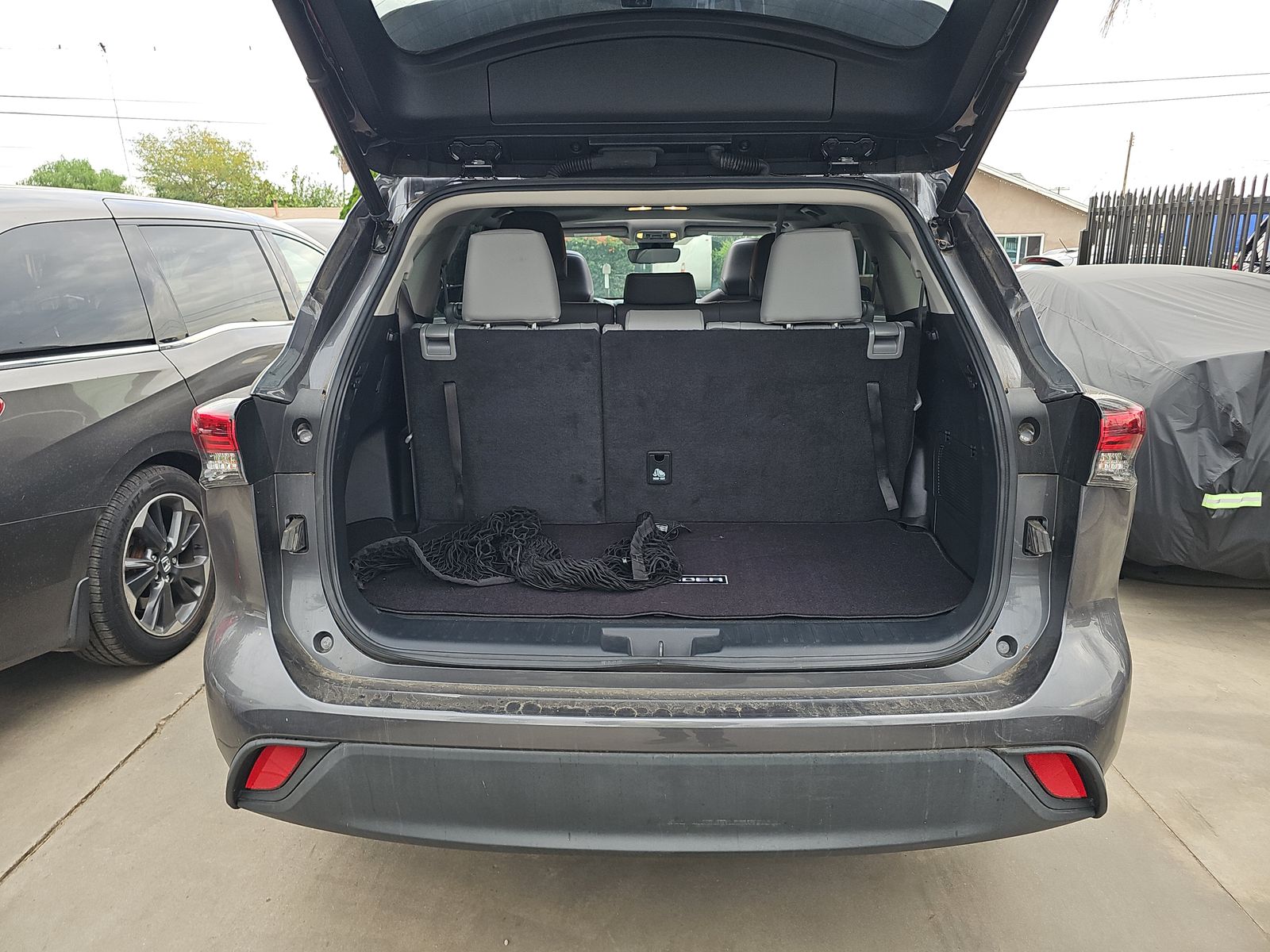 2023 Toyota Highlander XLE FWD