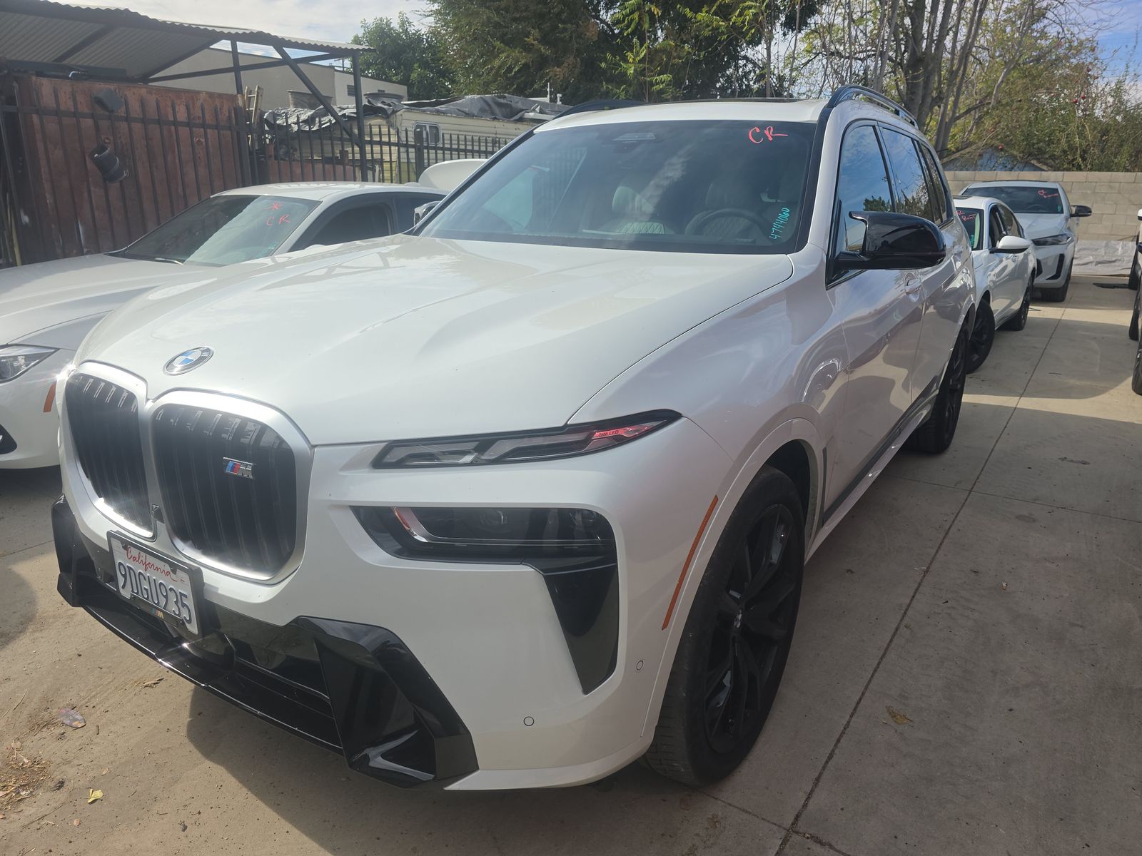 2023 BMW X7 M60i AWD