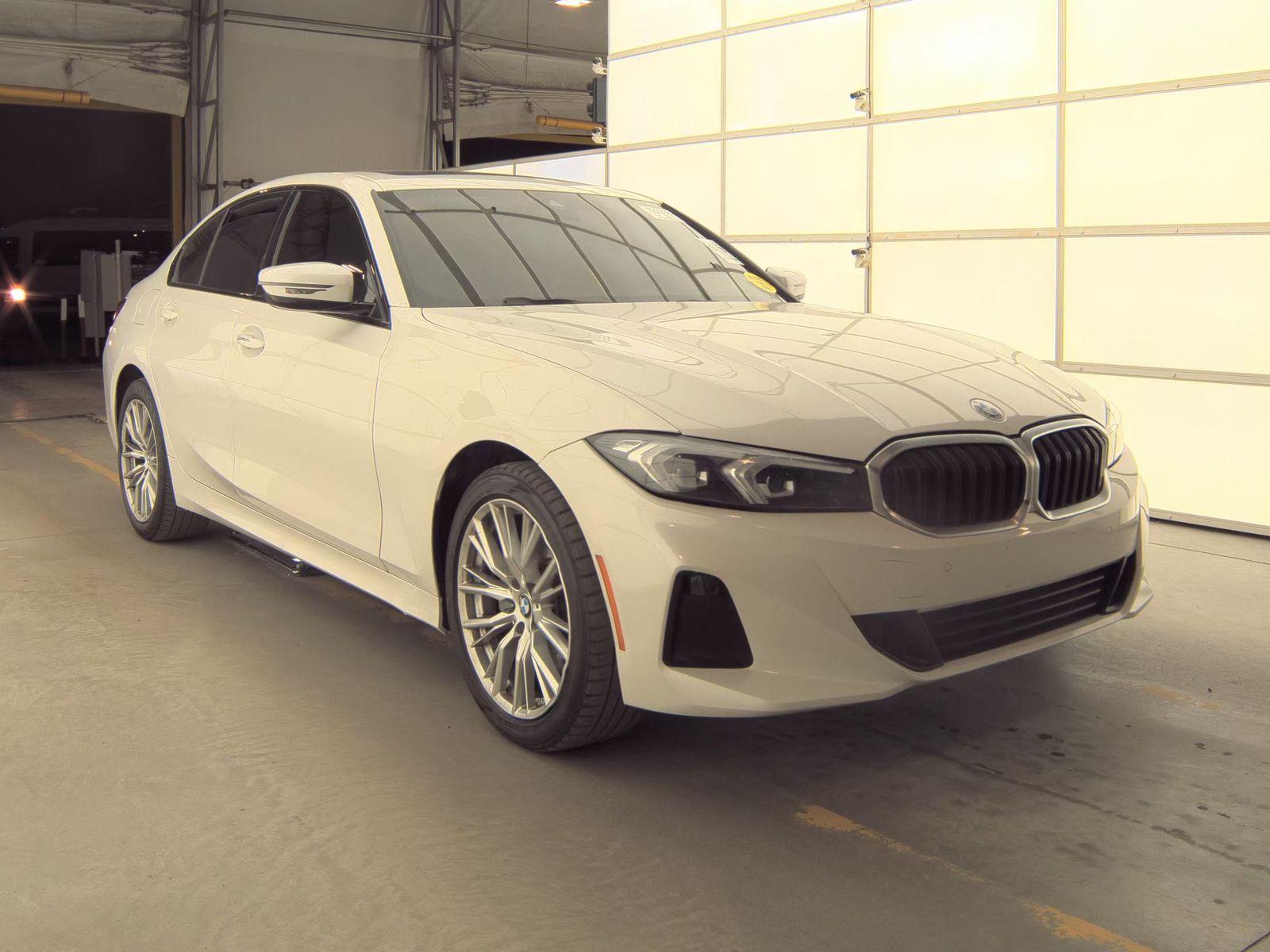 2023 BMW 3 Series 330i xDrive AWD