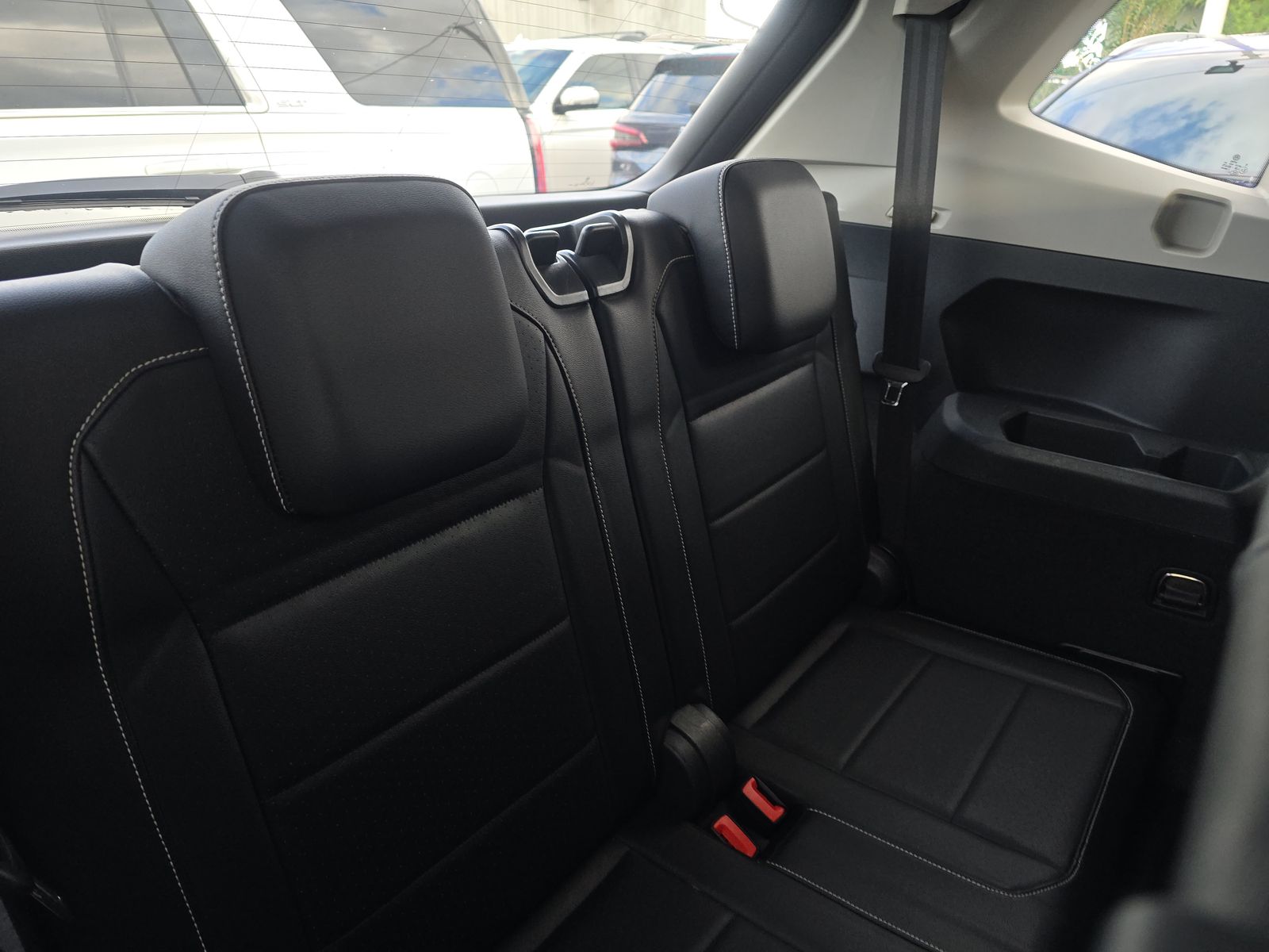 2021 Volkswagen Tiguan 2.0T SE FWD