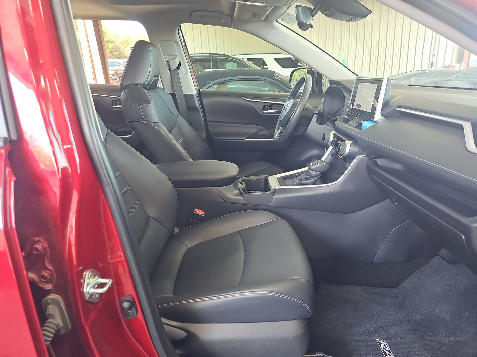 2024 Toyota RAV4 XLE Premium FWD