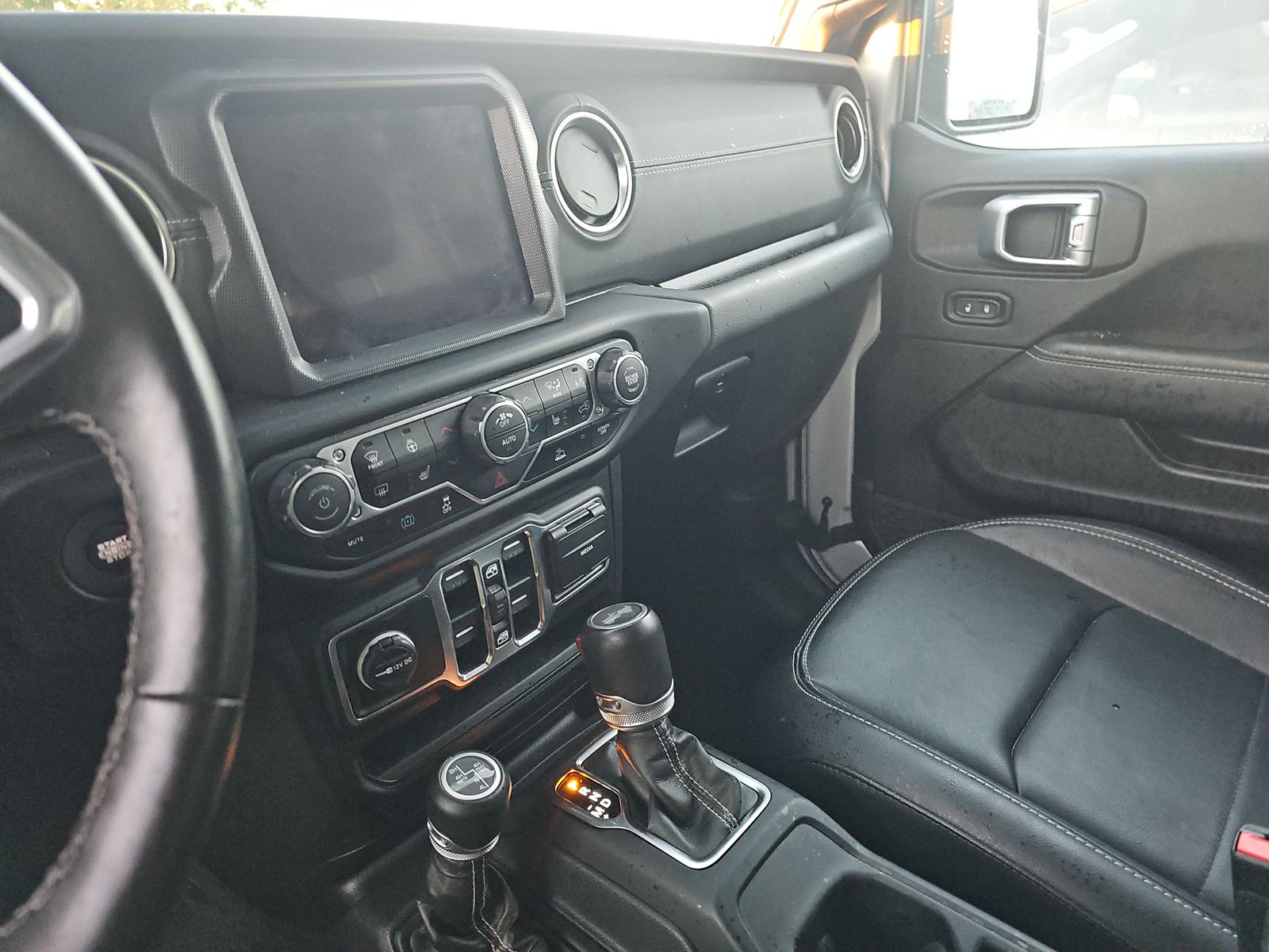 2023 Jeep Wrangler 4xe Sahara AWD