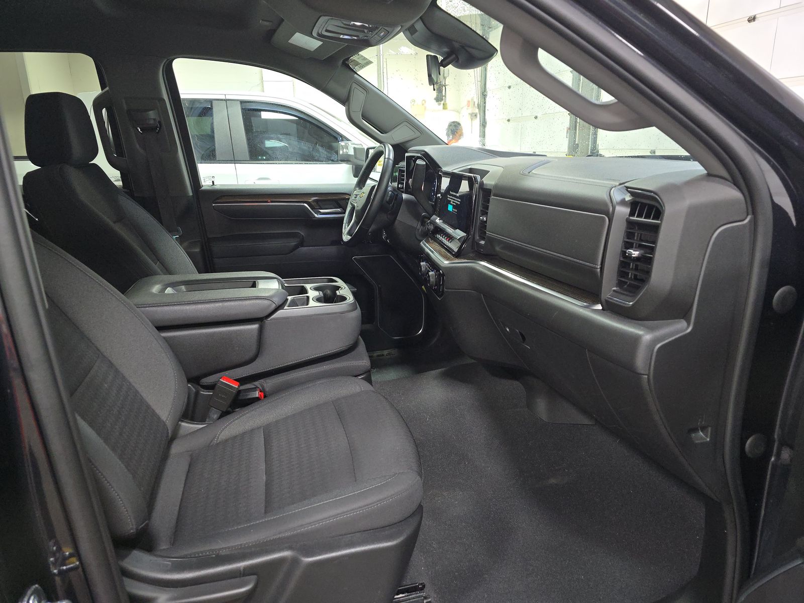 2023 Chevrolet Silverado 1500 LT AWD