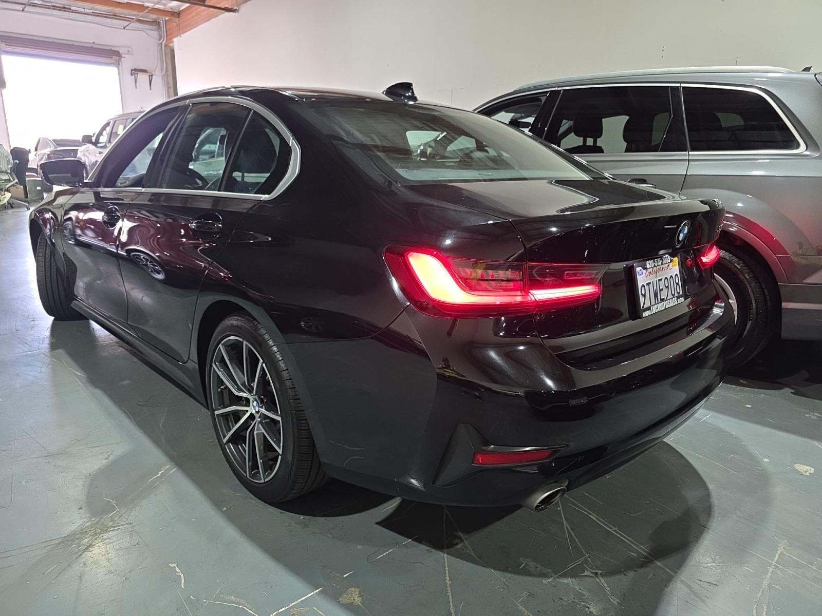 2022 BMW 3 Series 330i RWD