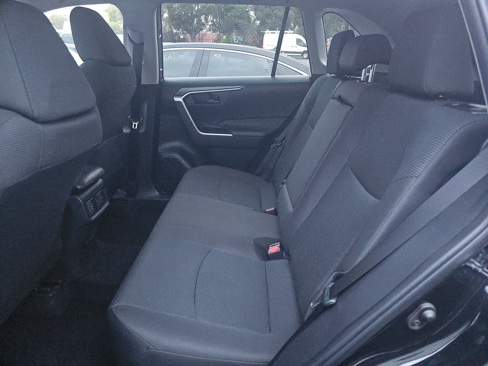 2024 Toyota RAV4 LE FWD