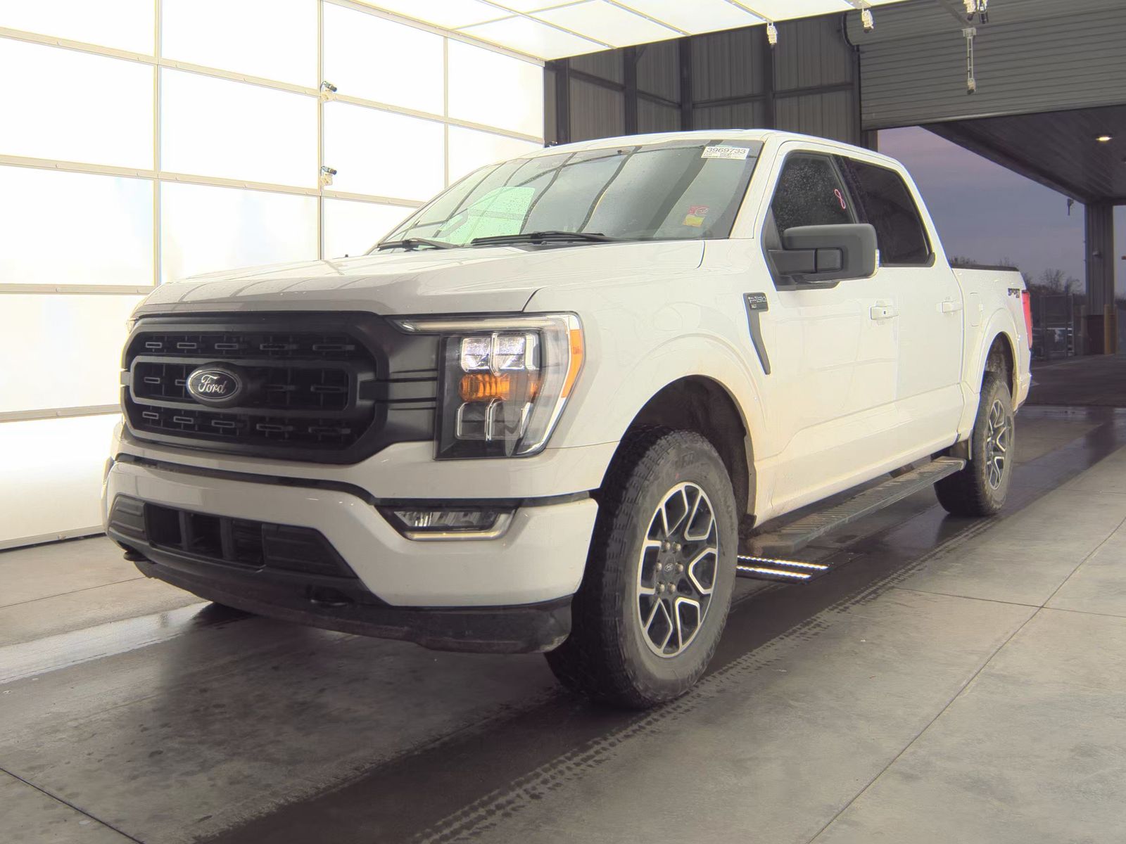 2023 Ford F-150 XLT AWD