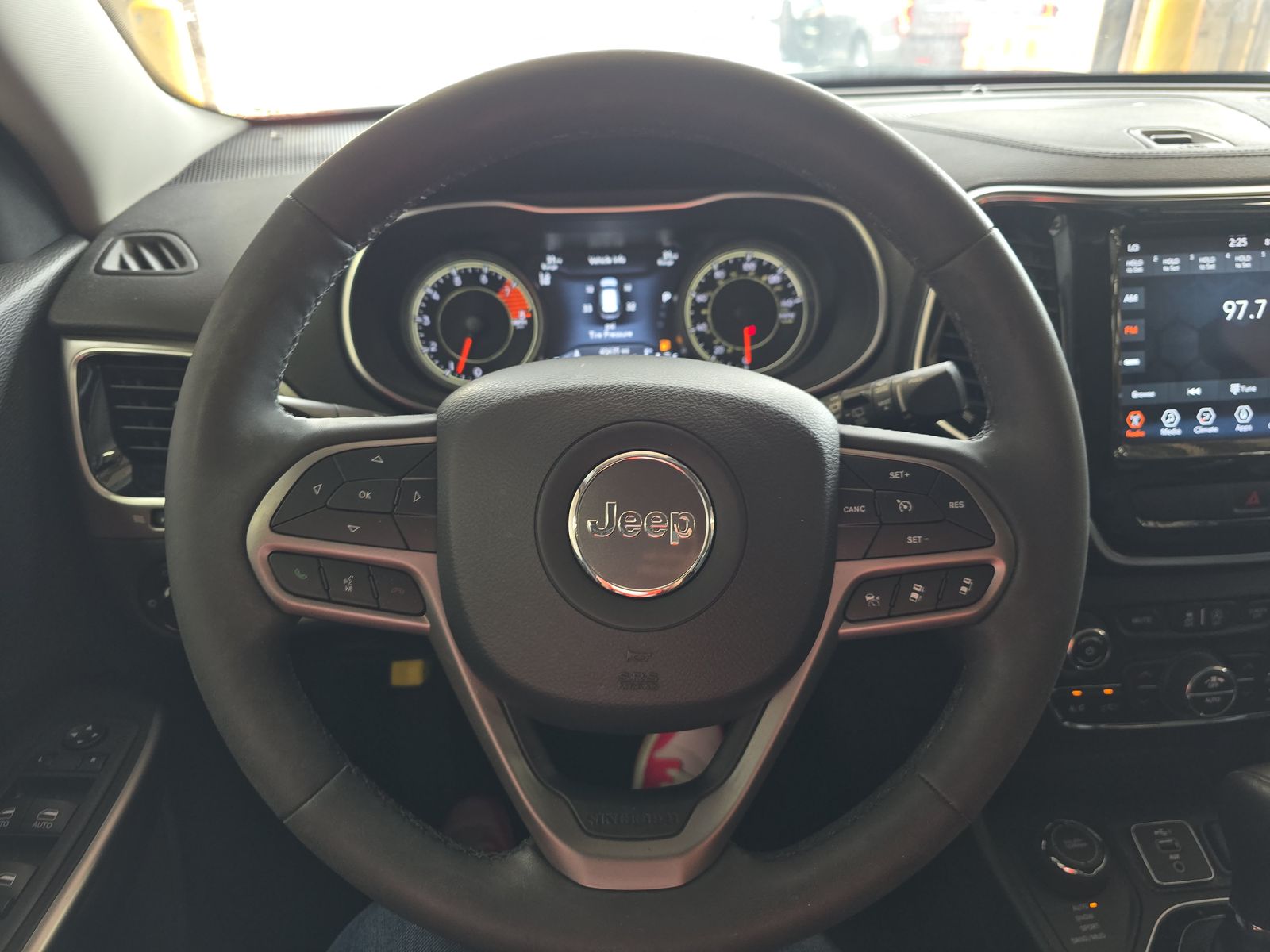 2022 Jeep Cherokee Limited AWD