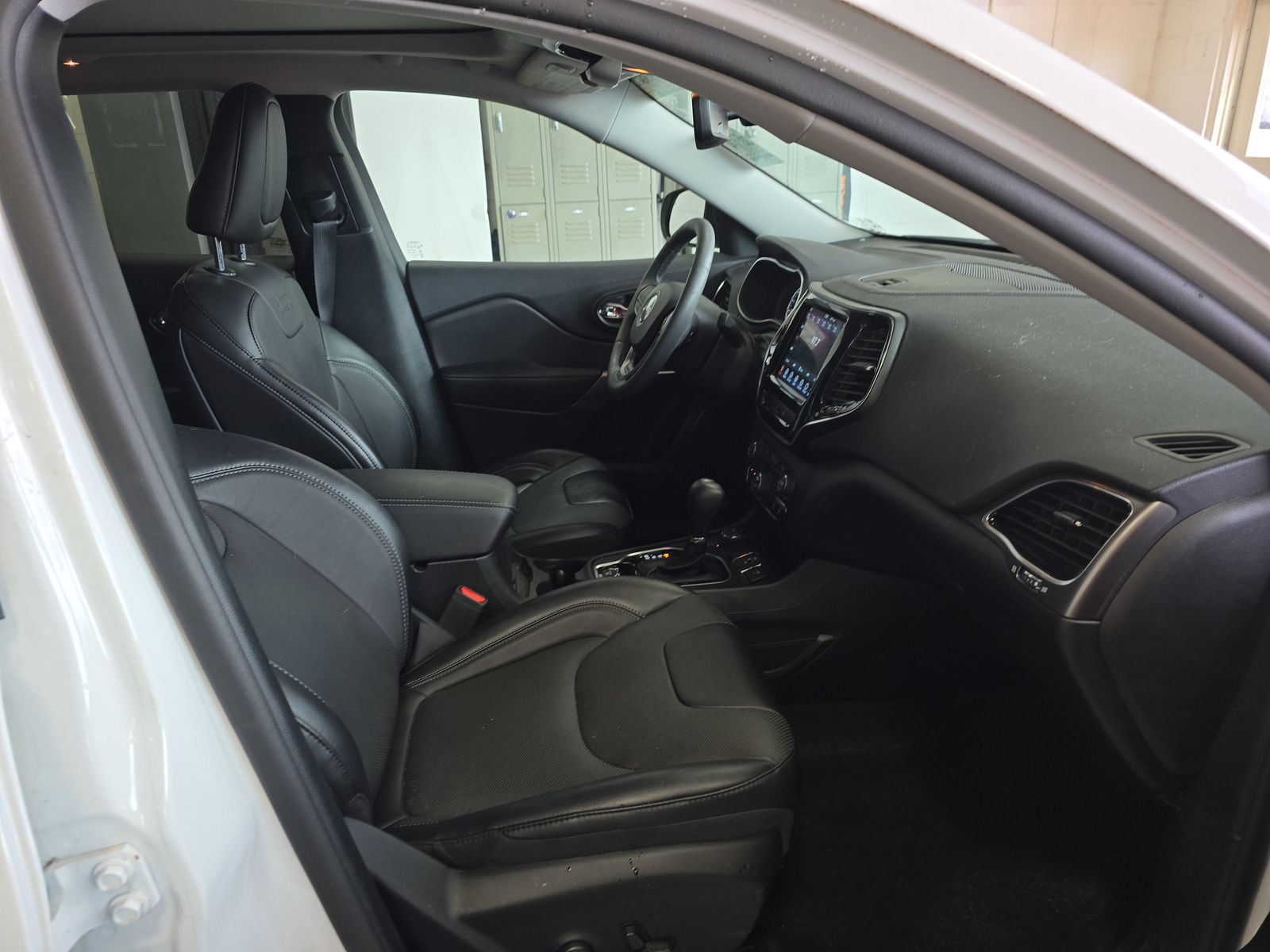 2022 Jeep Cherokee Limited AWD