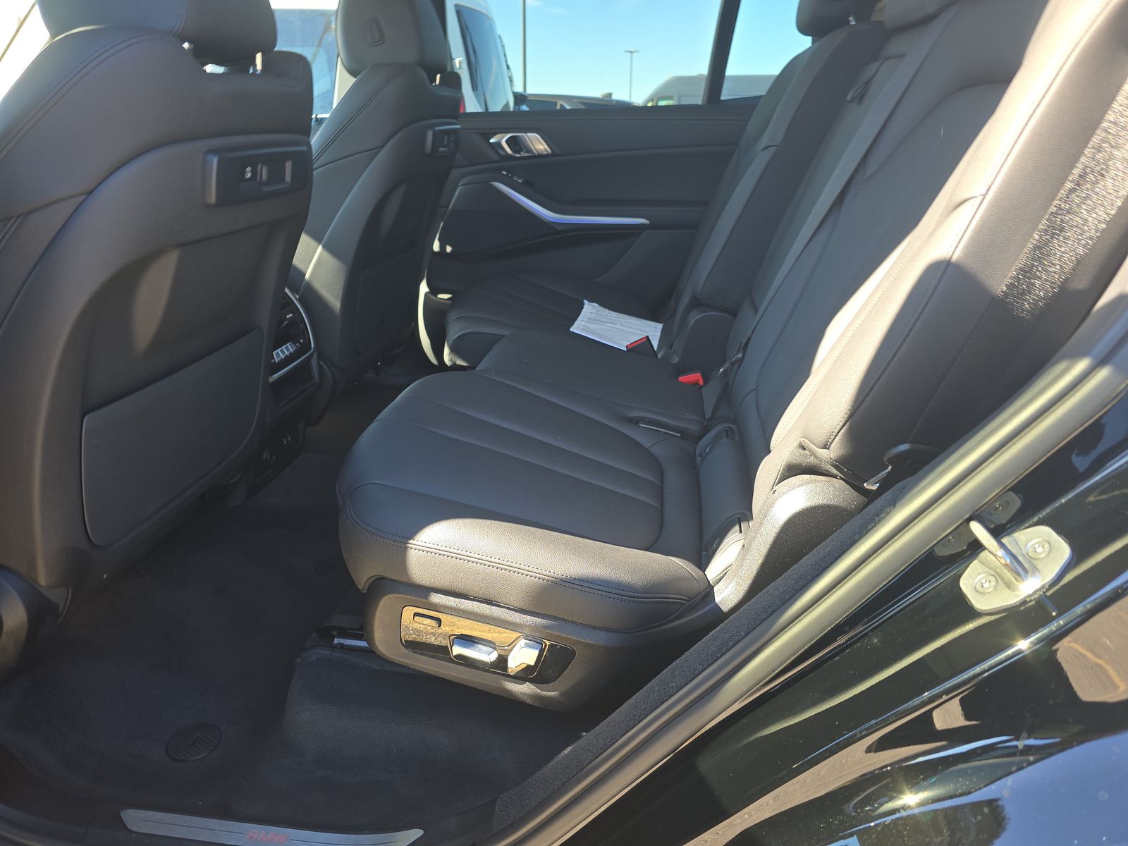 2022 BMW X7 xDrive40i AWD