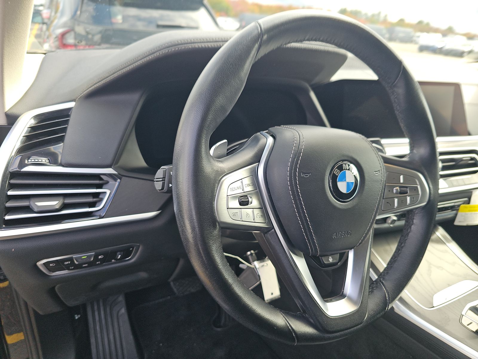 2022 BMW X7 xDrive40i AWD