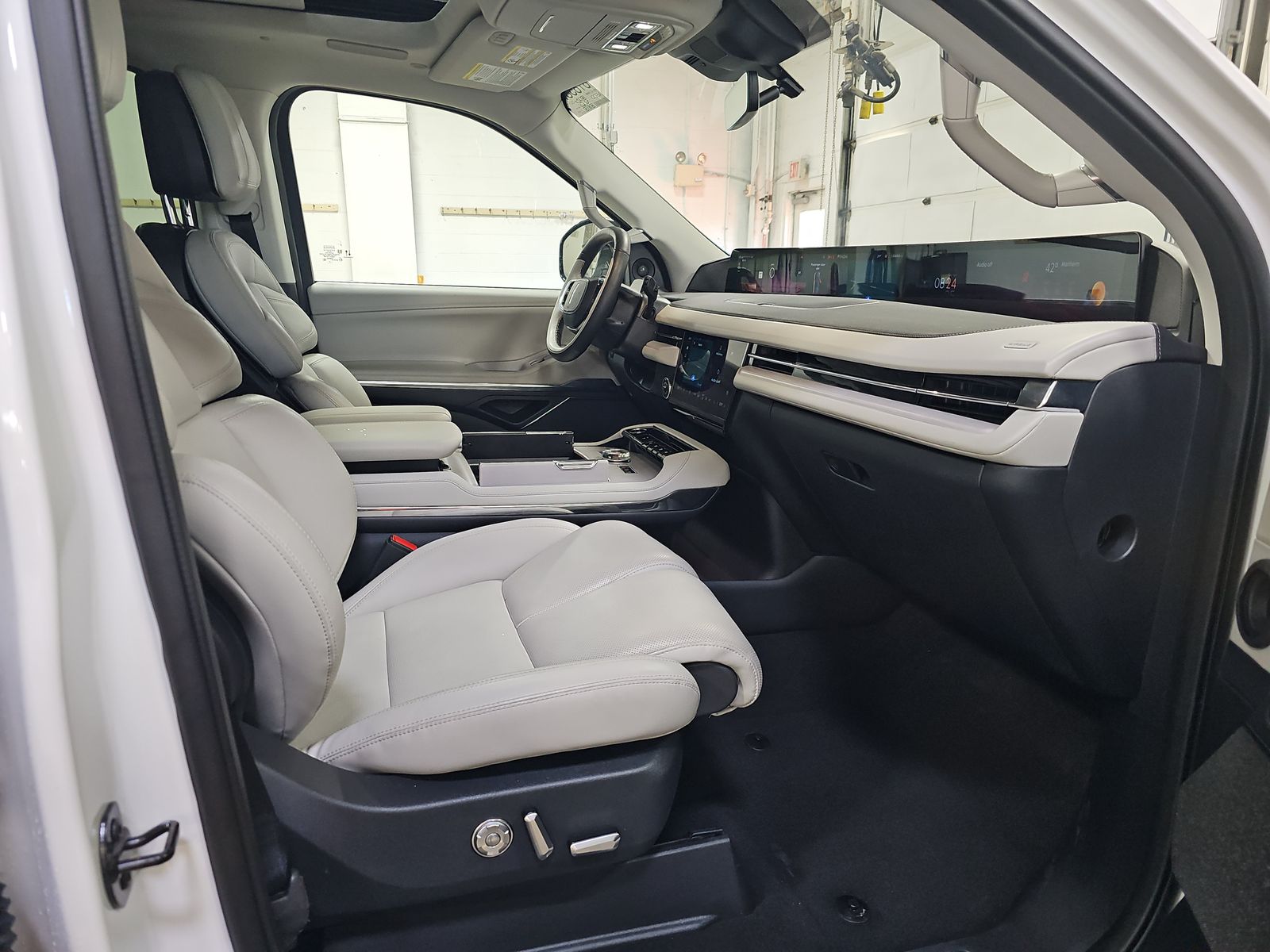 2025 Lincoln Navigator Reserve AWD