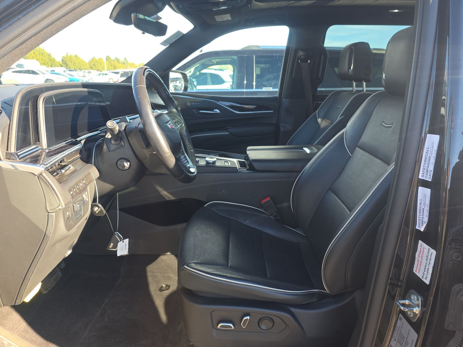 2023 Cadillac Escalade ESV Sport AWD