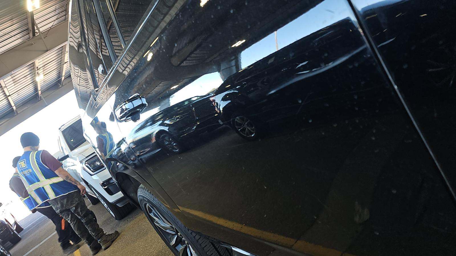 2023 Cadillac Escalade ESV Sport AWD