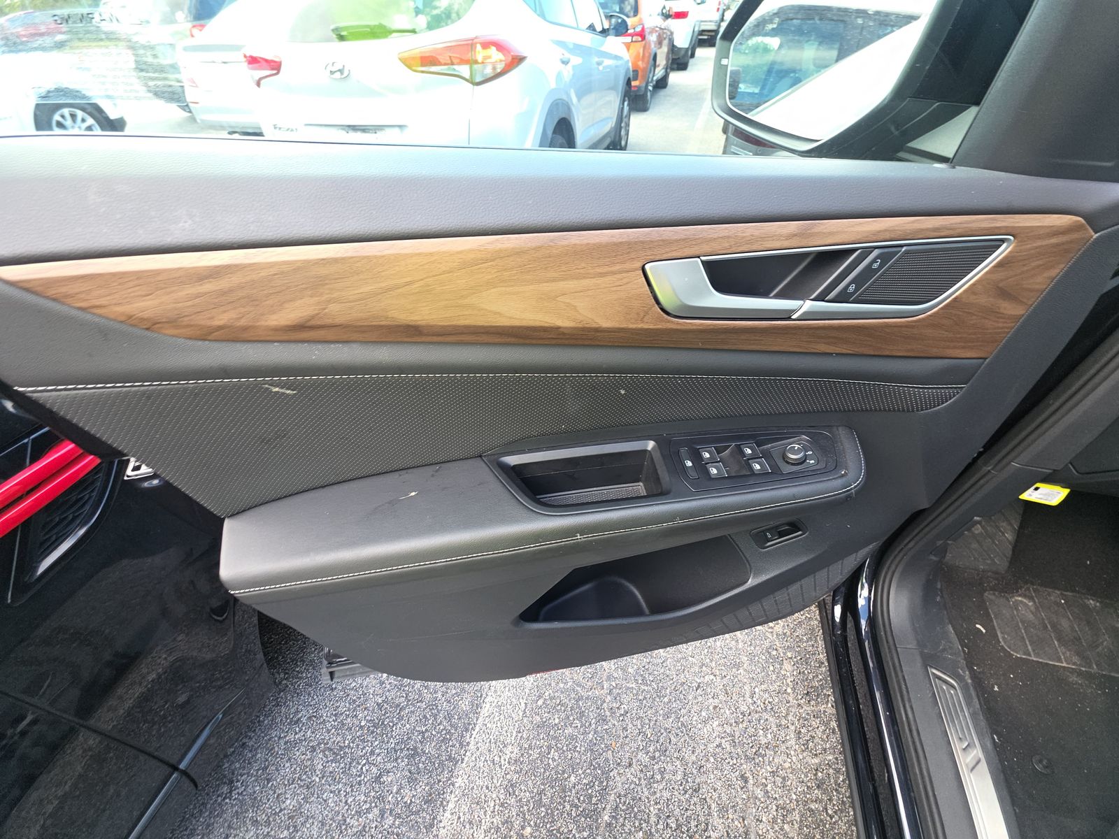 2025 Volkswagen Atlas 2.0T SE FWD