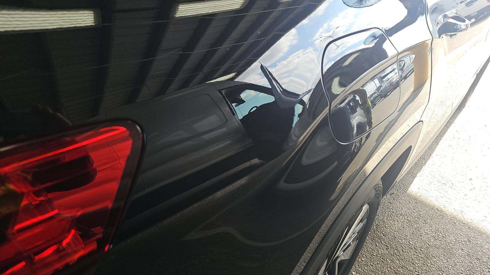 2025 Volkswagen Atlas 2.0T SE FWD