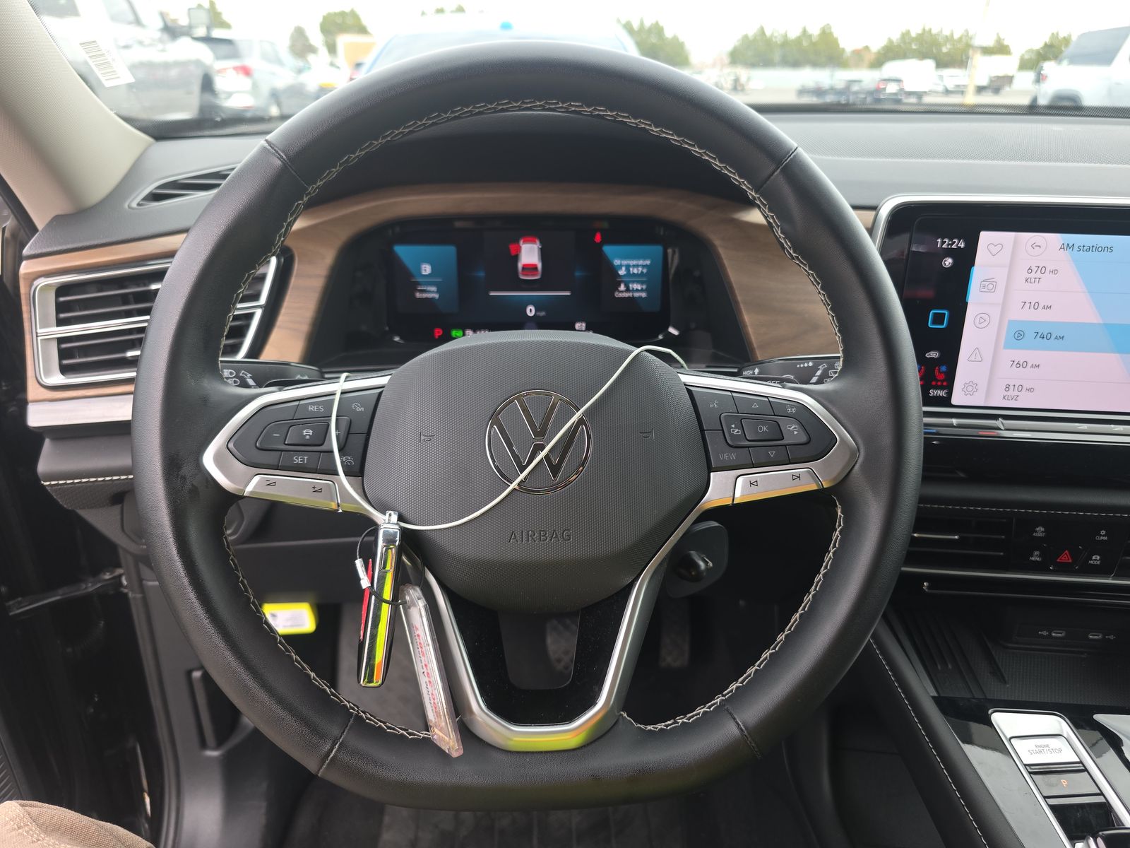 2025 Volkswagen Atlas 2.0T SE AWD