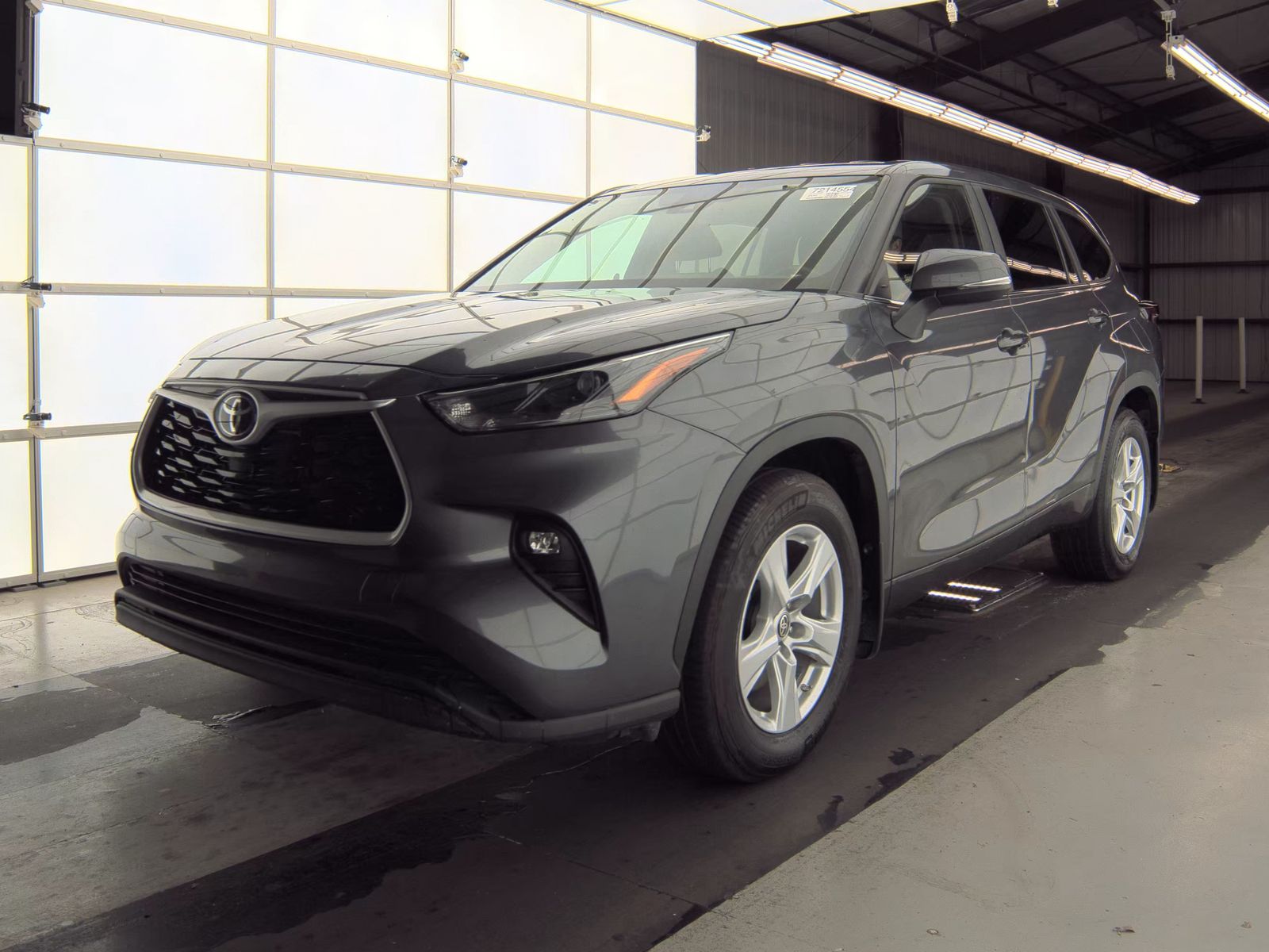2024 Toyota Highlander LE AWD