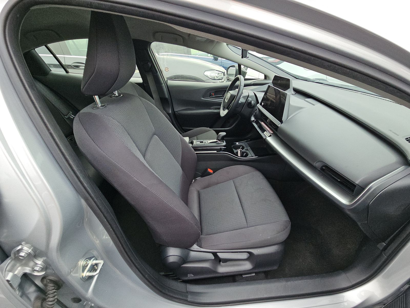 2024 Toyota Prius LE FWD