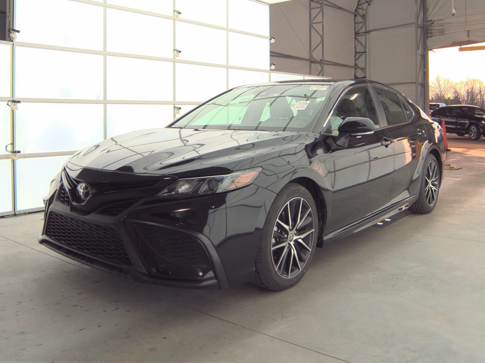 2024 Toyota Camry SE FWD