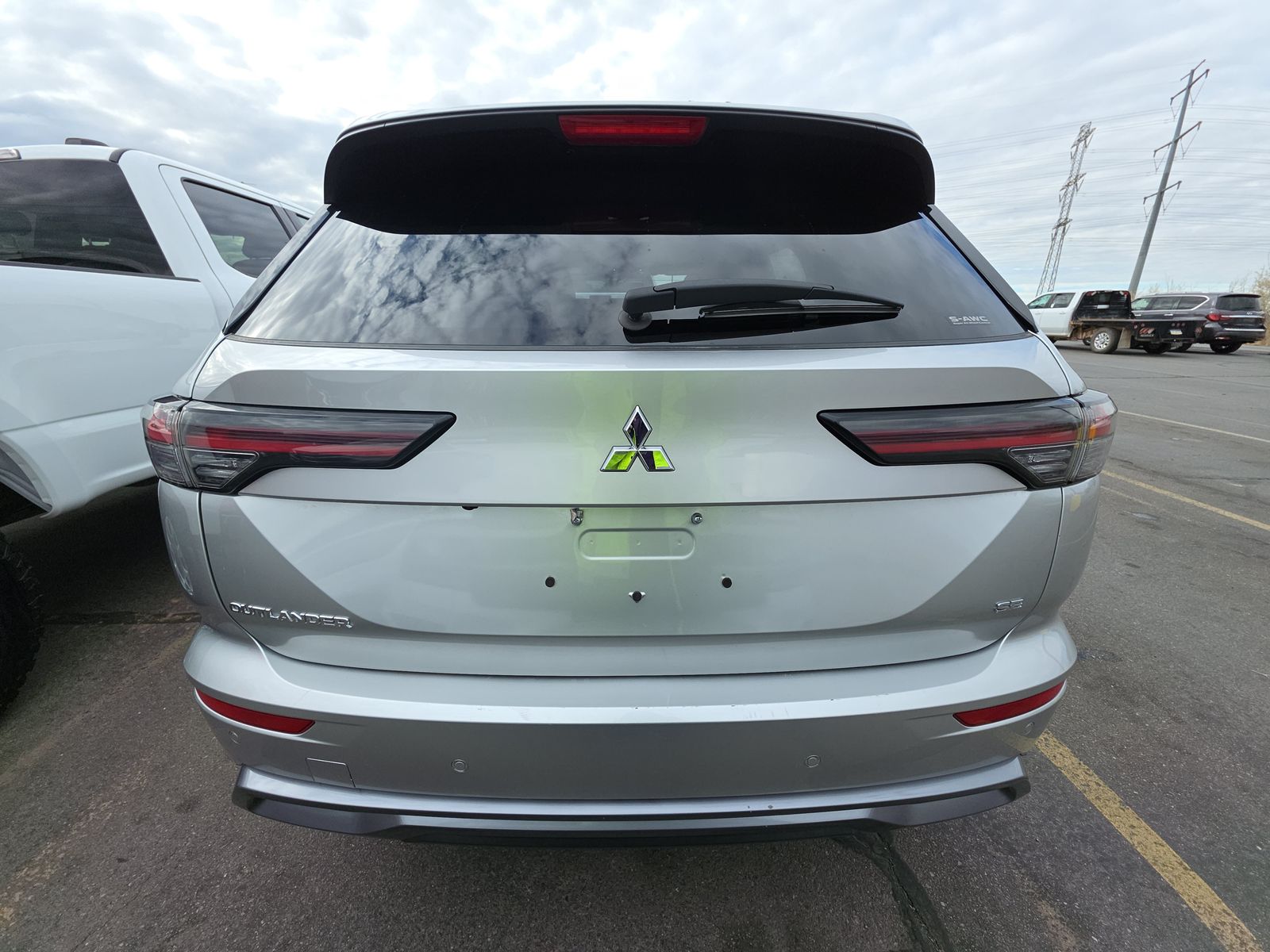 2025 Mitsubishi Outlander SE AWD