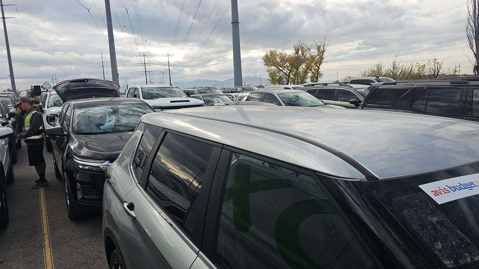 2025 Mitsubishi Outlander SE AWD