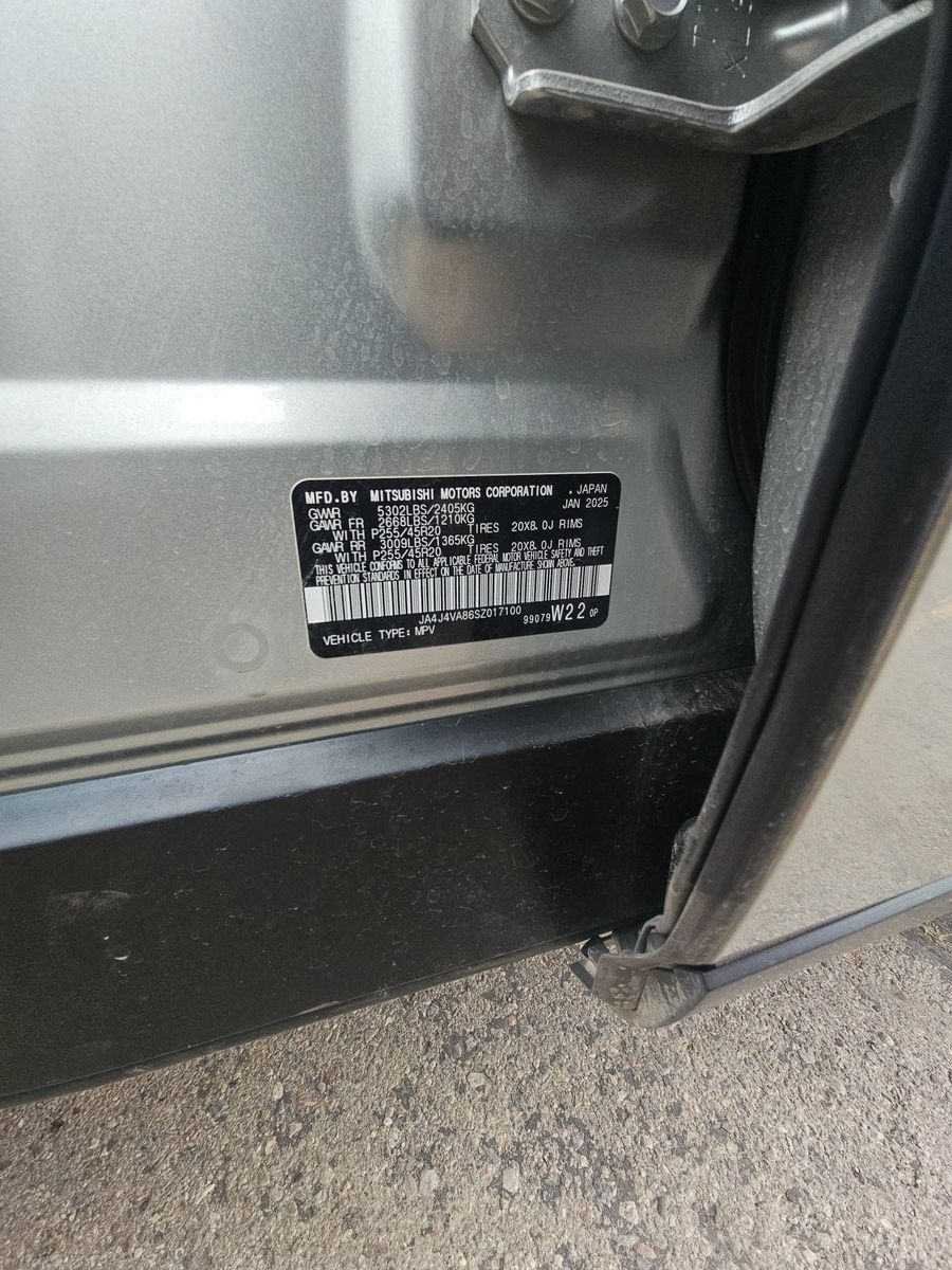 2025 Mitsubishi Outlander SE AWD