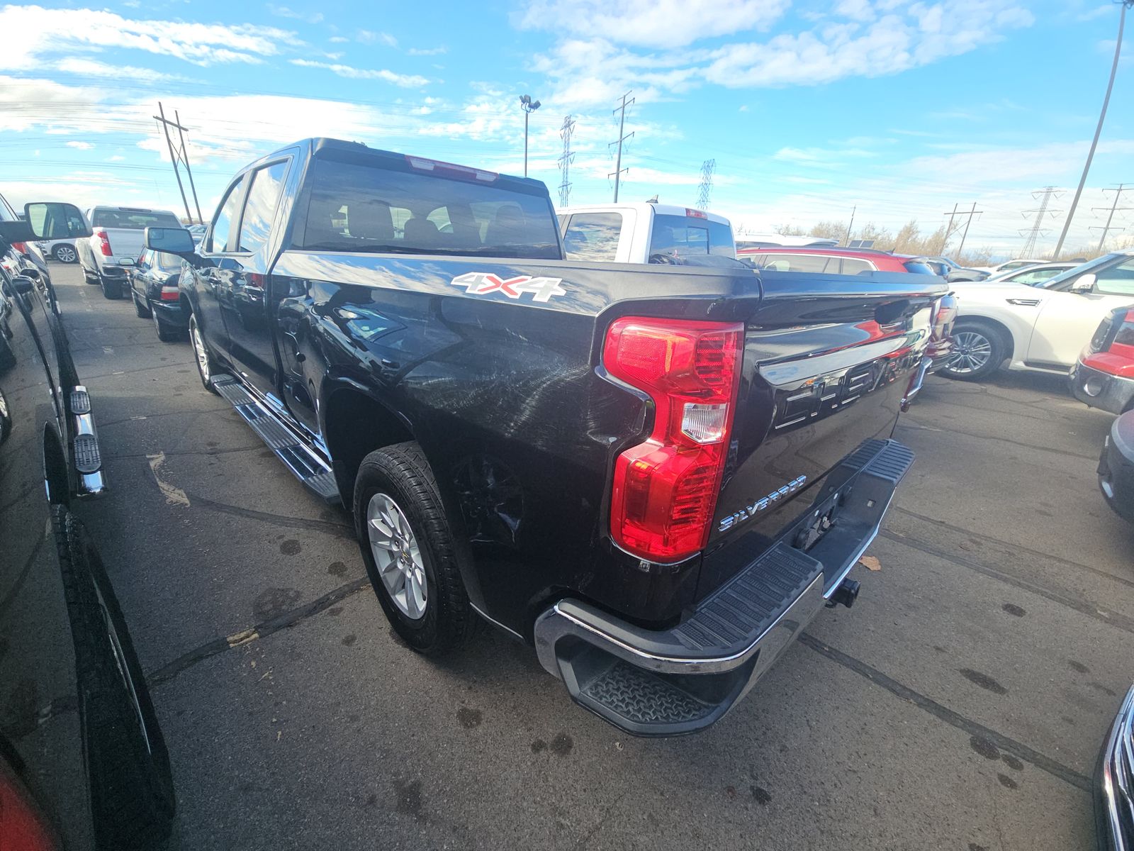 2024 Chevrolet Silverado 1500 LT AWD