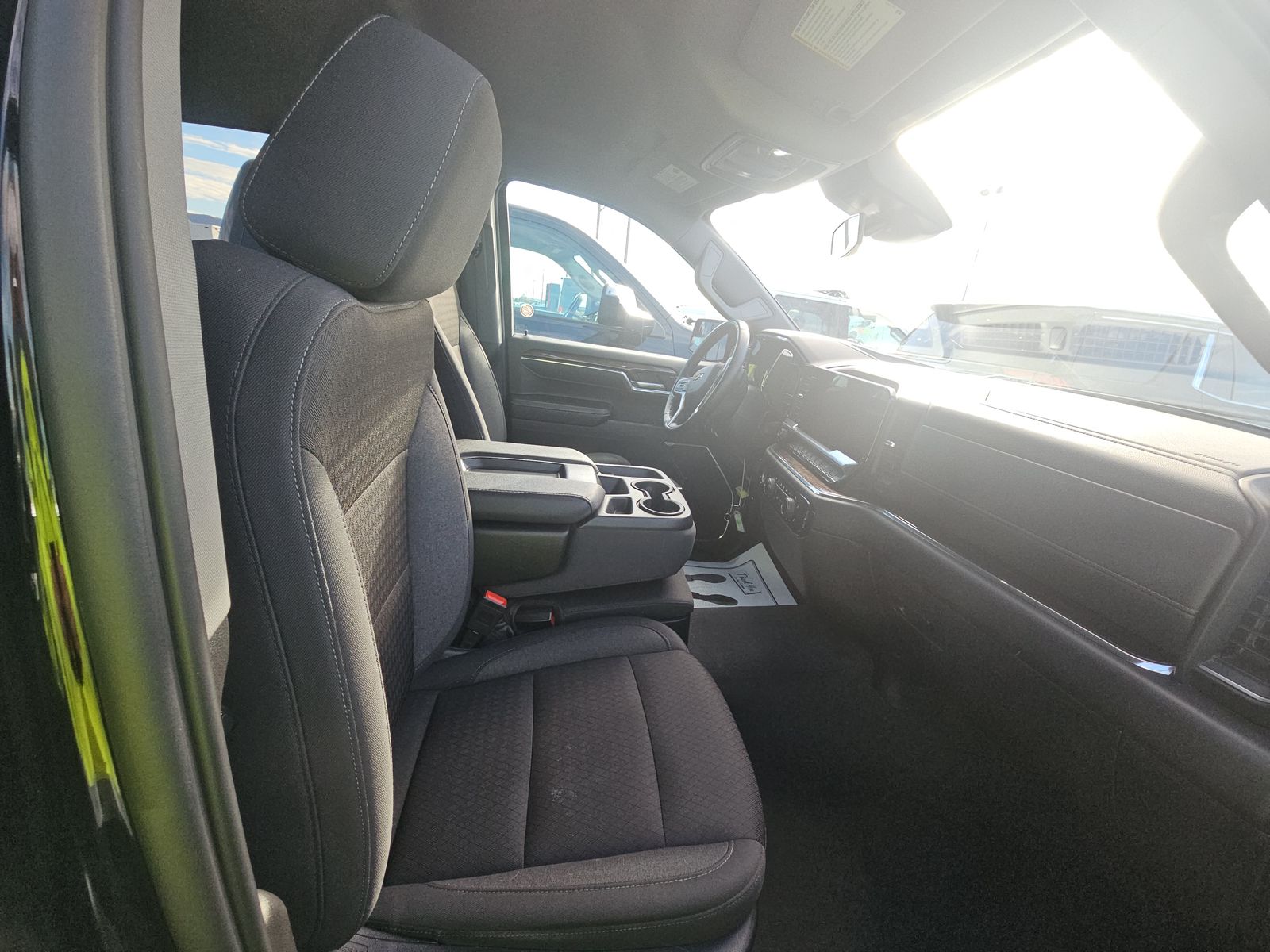 2024 Chevrolet Silverado 1500 LT AWD