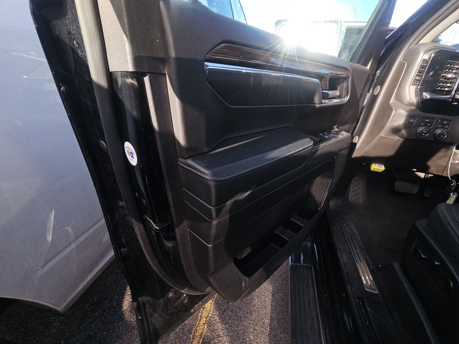 2024 Chevrolet Silverado 1500 LT AWD