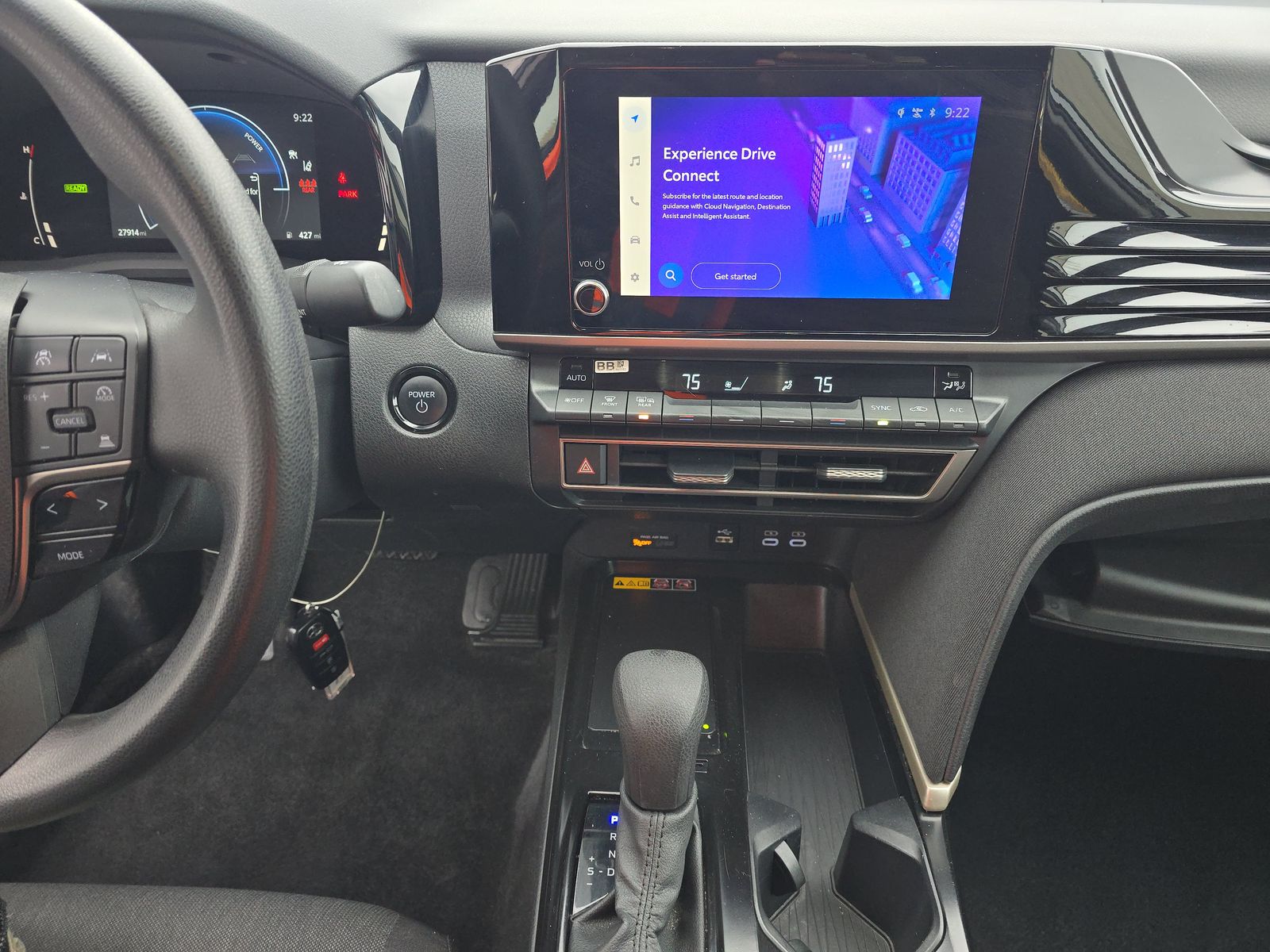 2025 Toyota Camry LE FWD